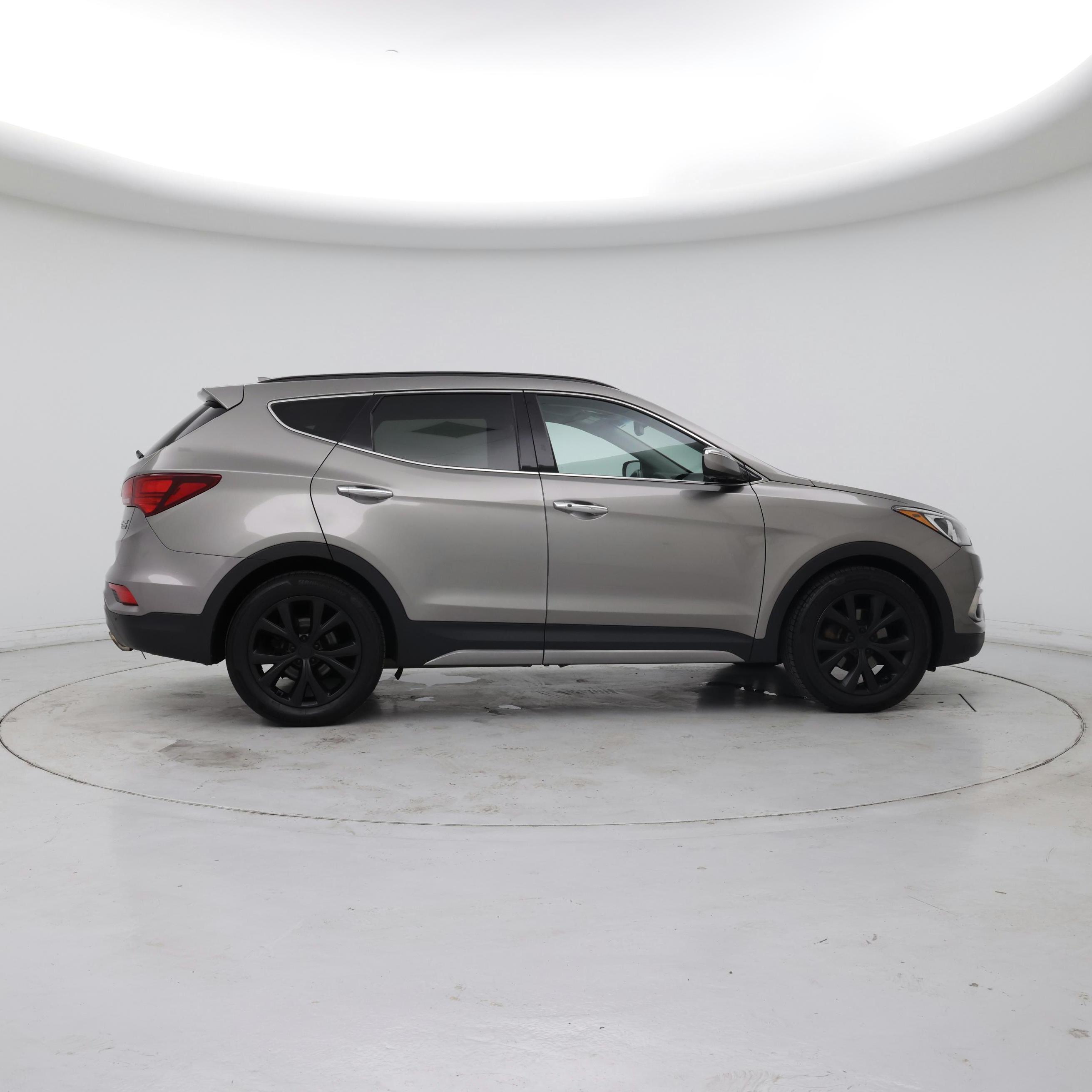 Thumbnail: 2017 Hyundai Santa Fe - 7