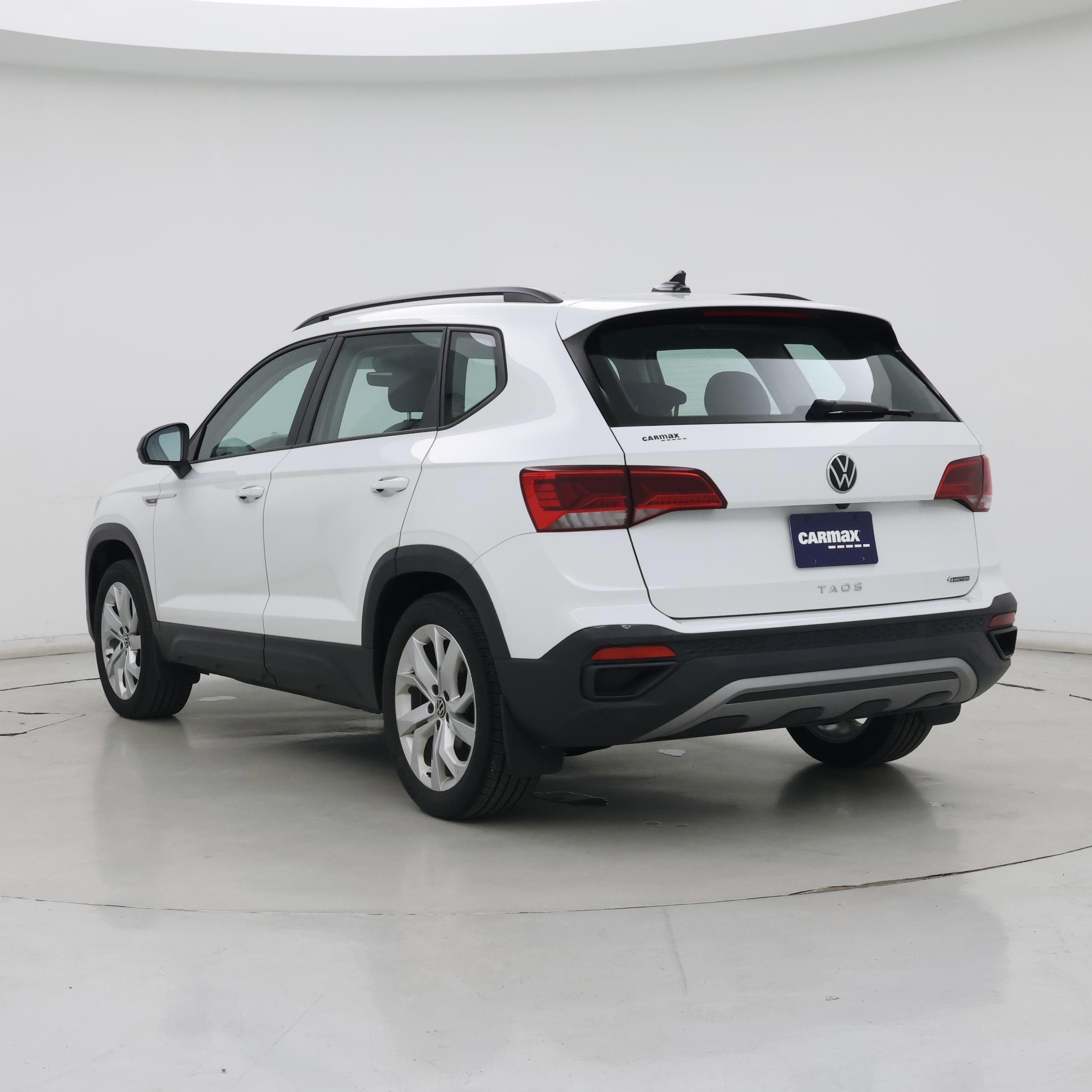 Thumbnail: 2023 Volkswagen Taos - 2