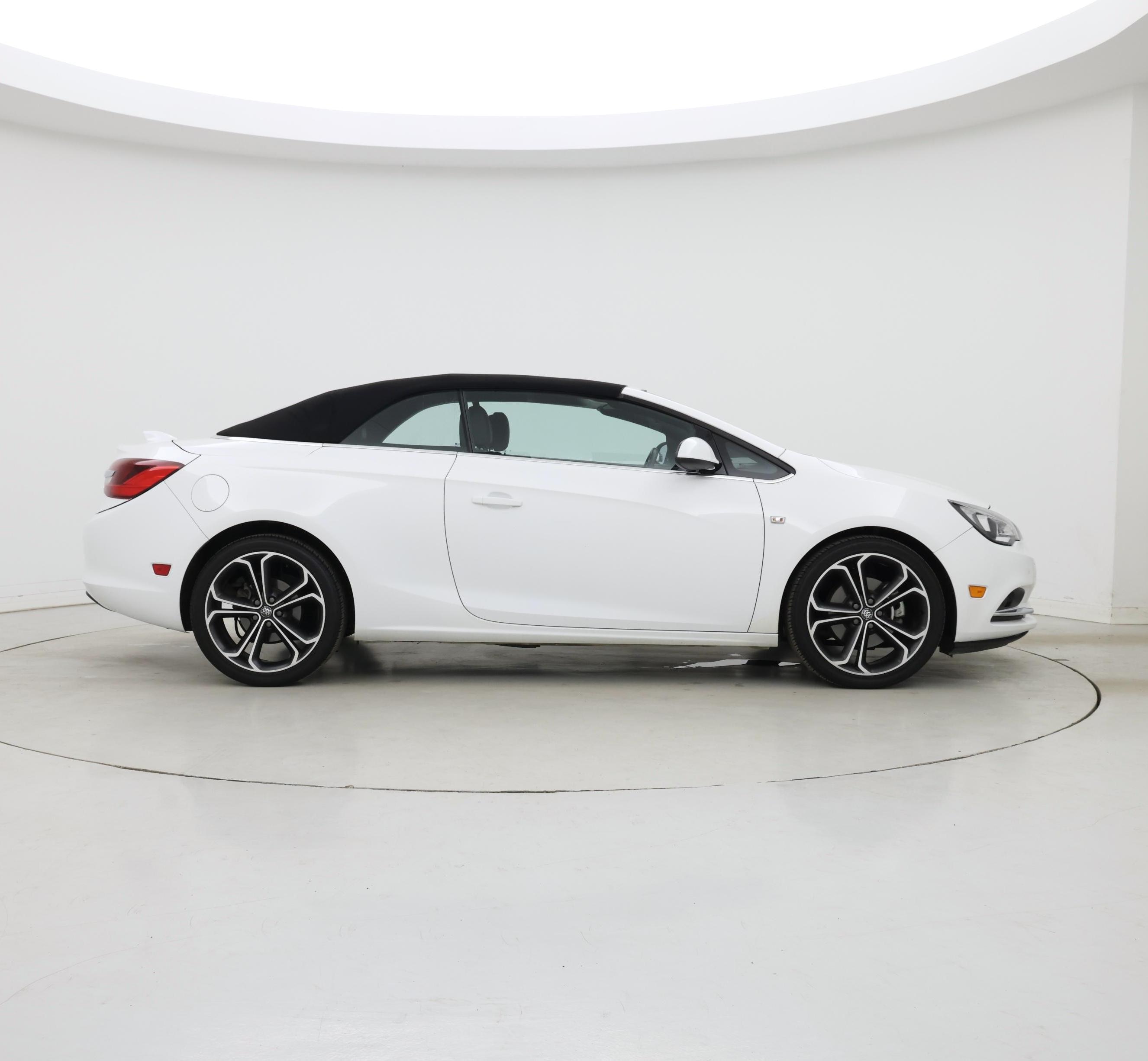 Thumbnail: 2016 Buick Cascada - 7