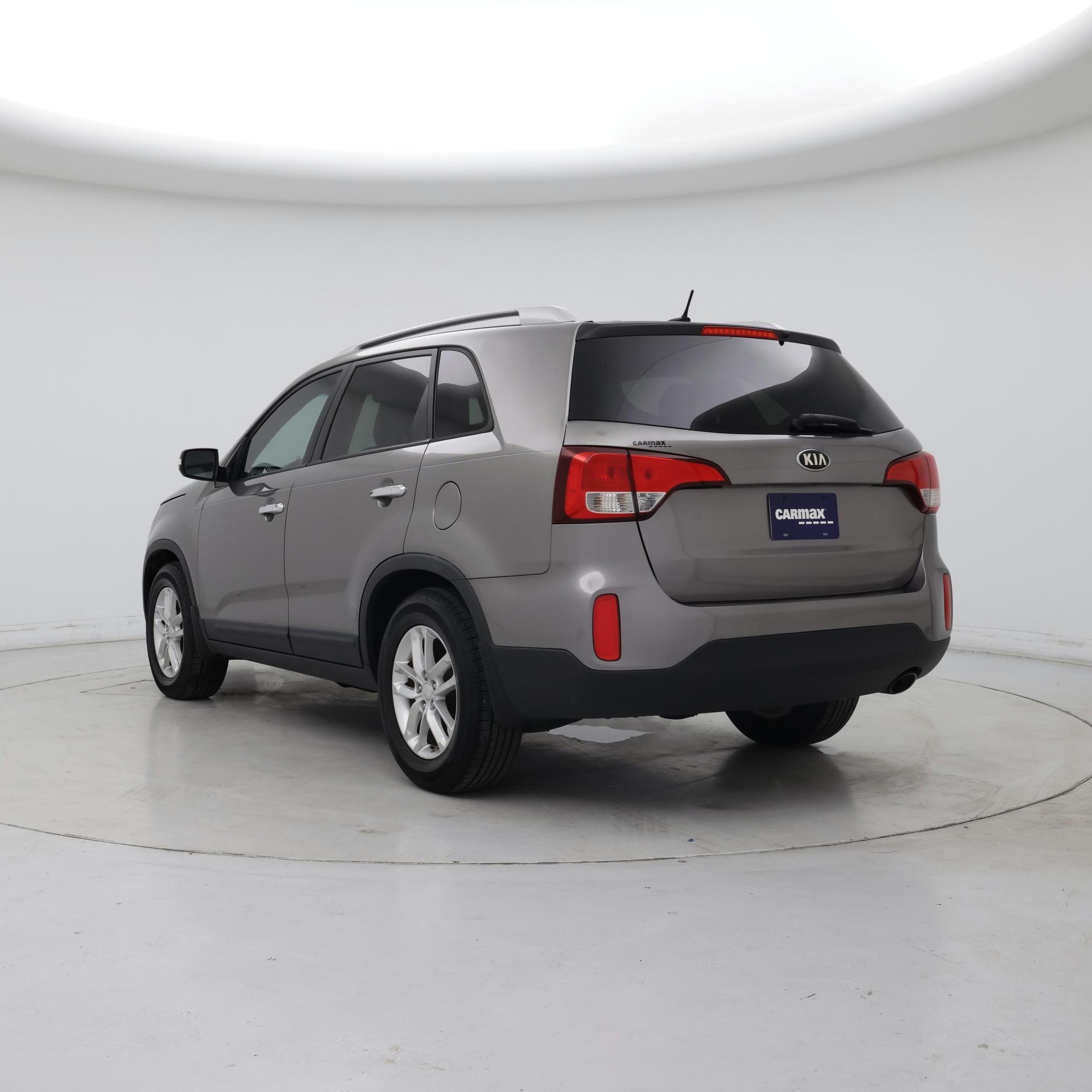 Thumbnail: 2014 Kia Sorento - 2