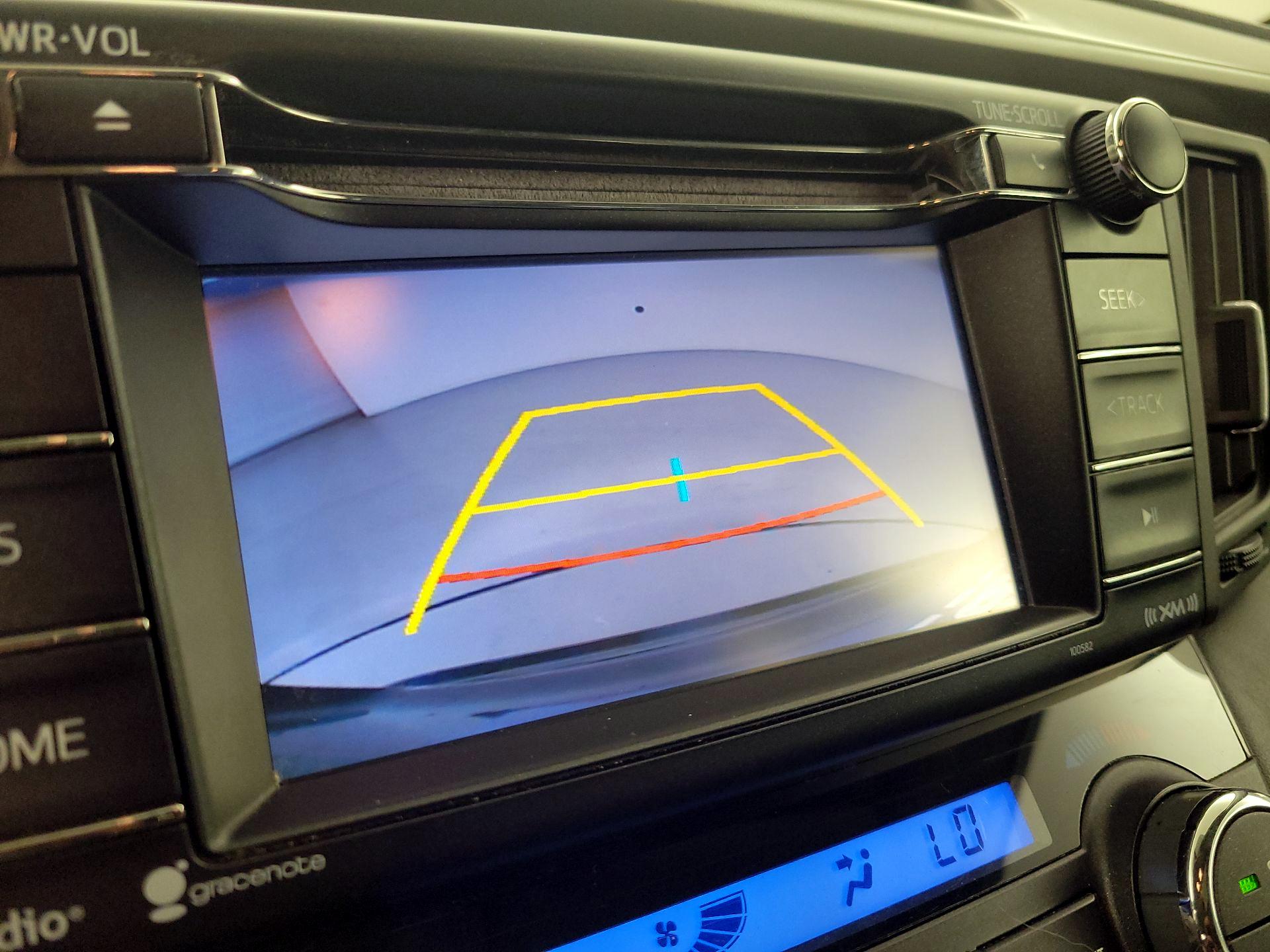 Thumbnail: 2016 Toyota RAV4 - 14