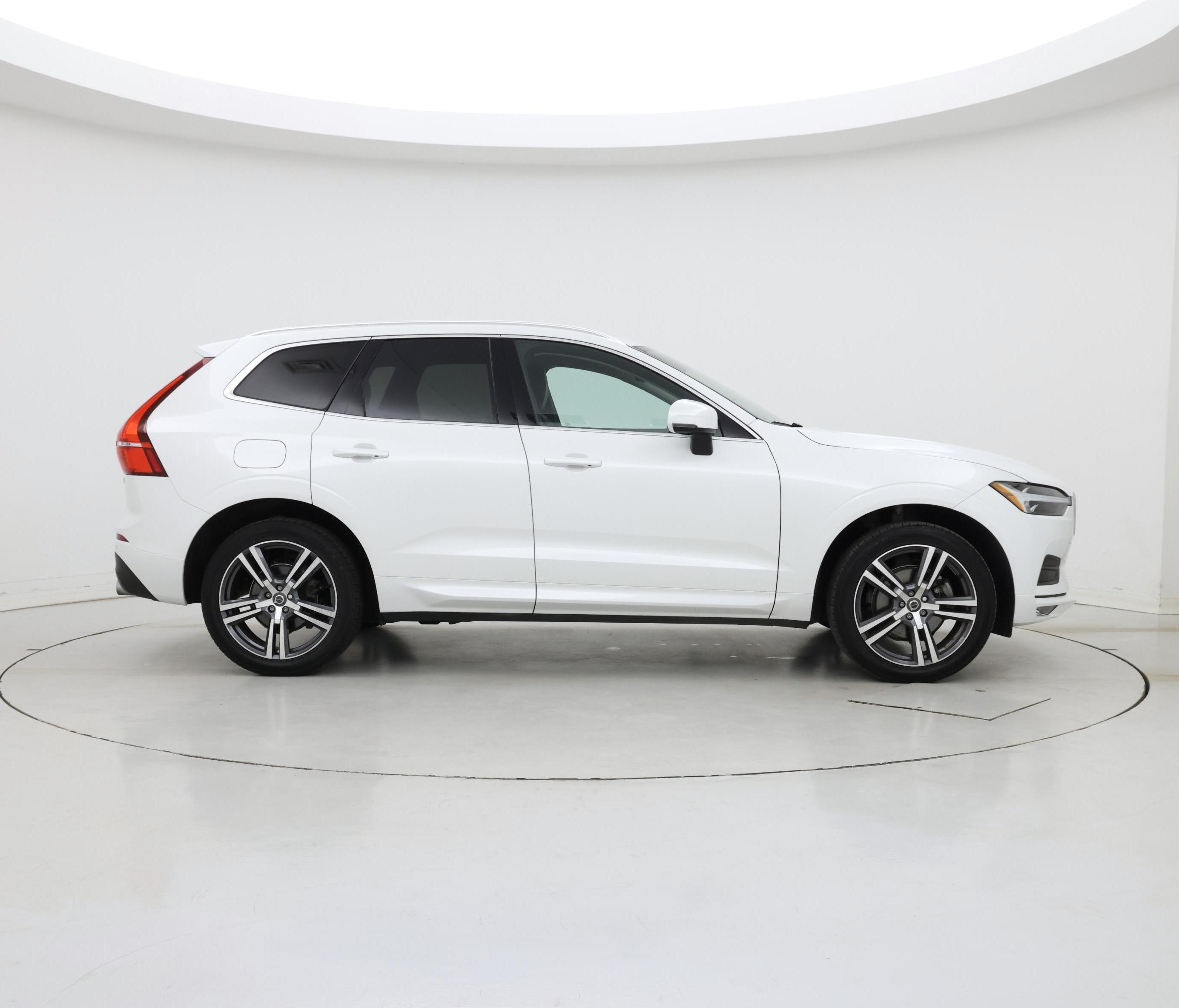 Thumbnail: 2021 Volvo XC60 - 7