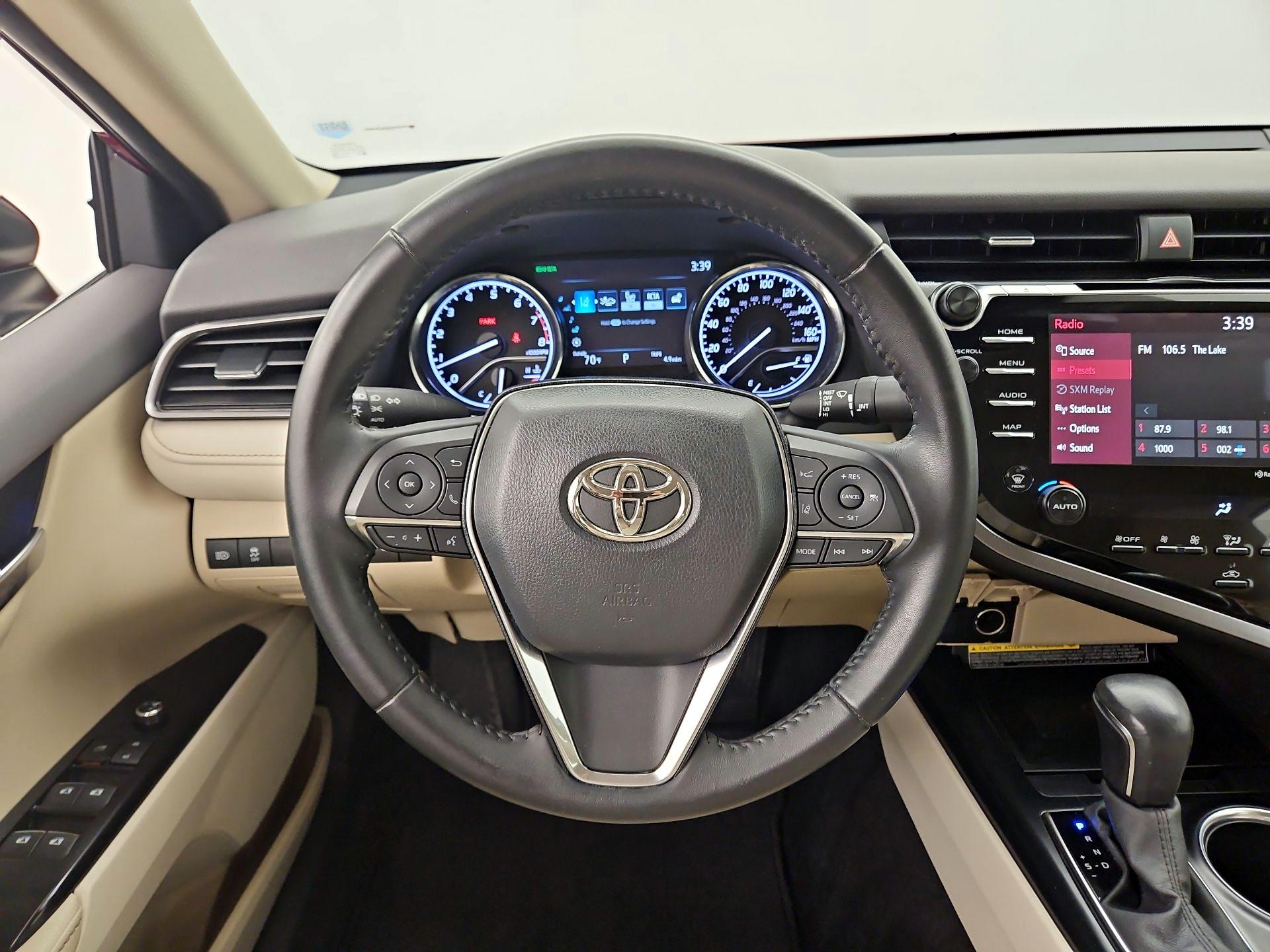 Thumbnail: 2020 Toyota Camry - 10