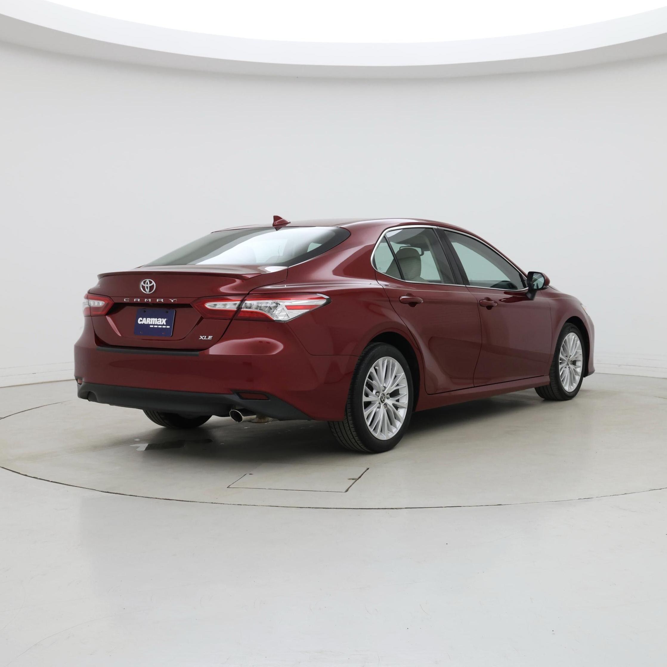 Thumbnail: 2020 Toyota Camry - 8