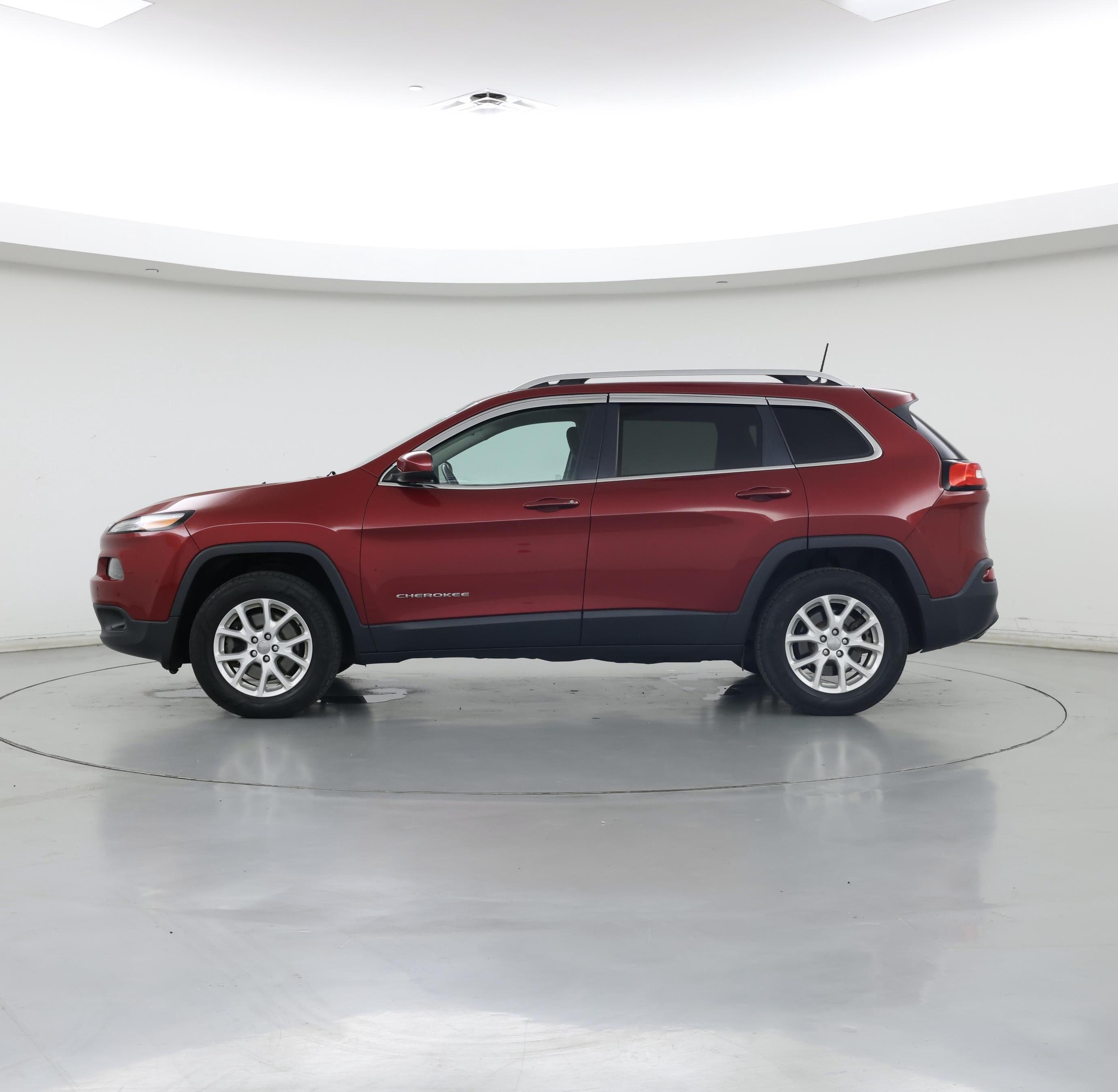 Thumbnail: 2016 Jeep Cherokee - 3