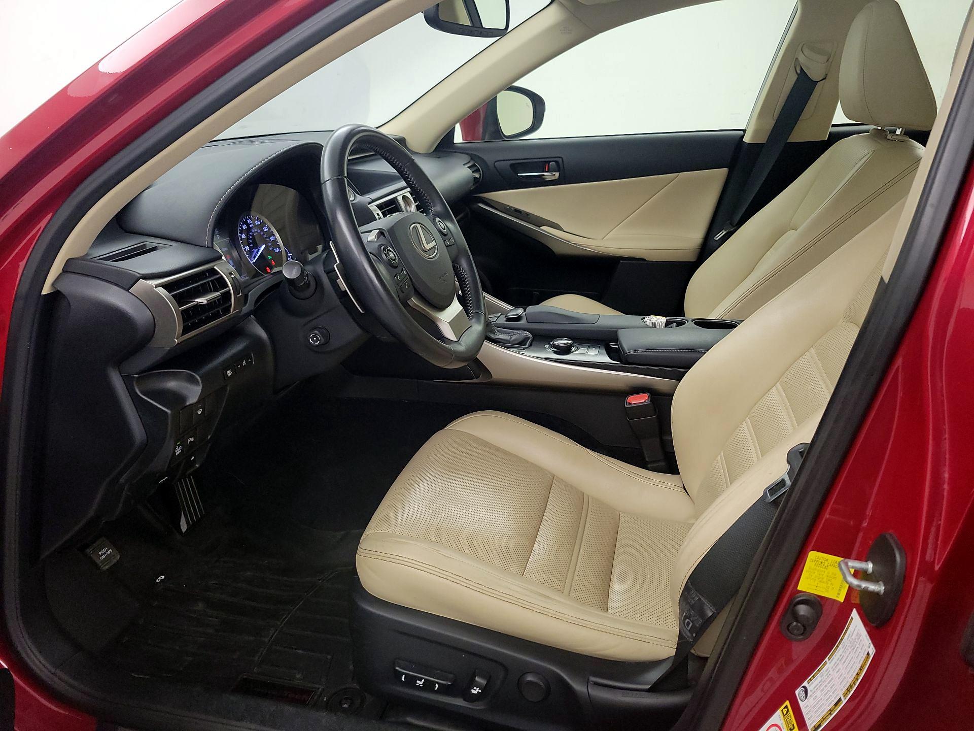 Thumbnail: 2014 Lexus IS - 11