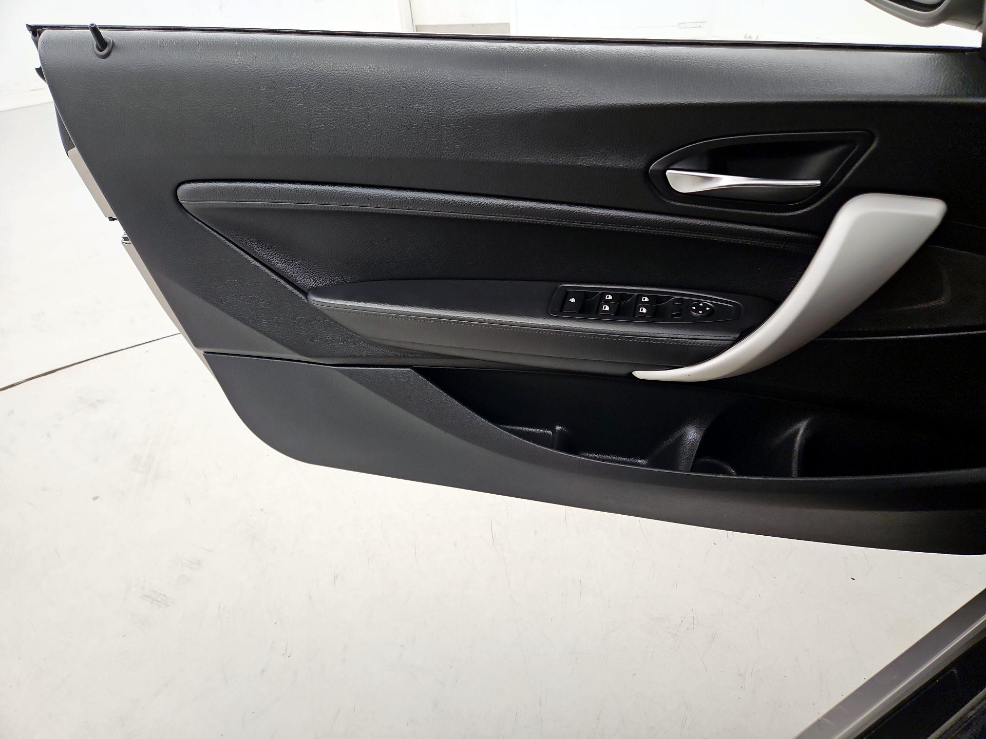 Thumbnail: 2015 BMW 2 Series - 12