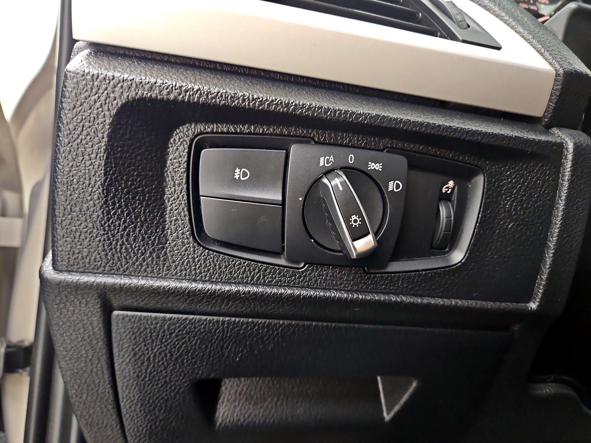 Thumbnail: 2015 BMW 2 Series - 13