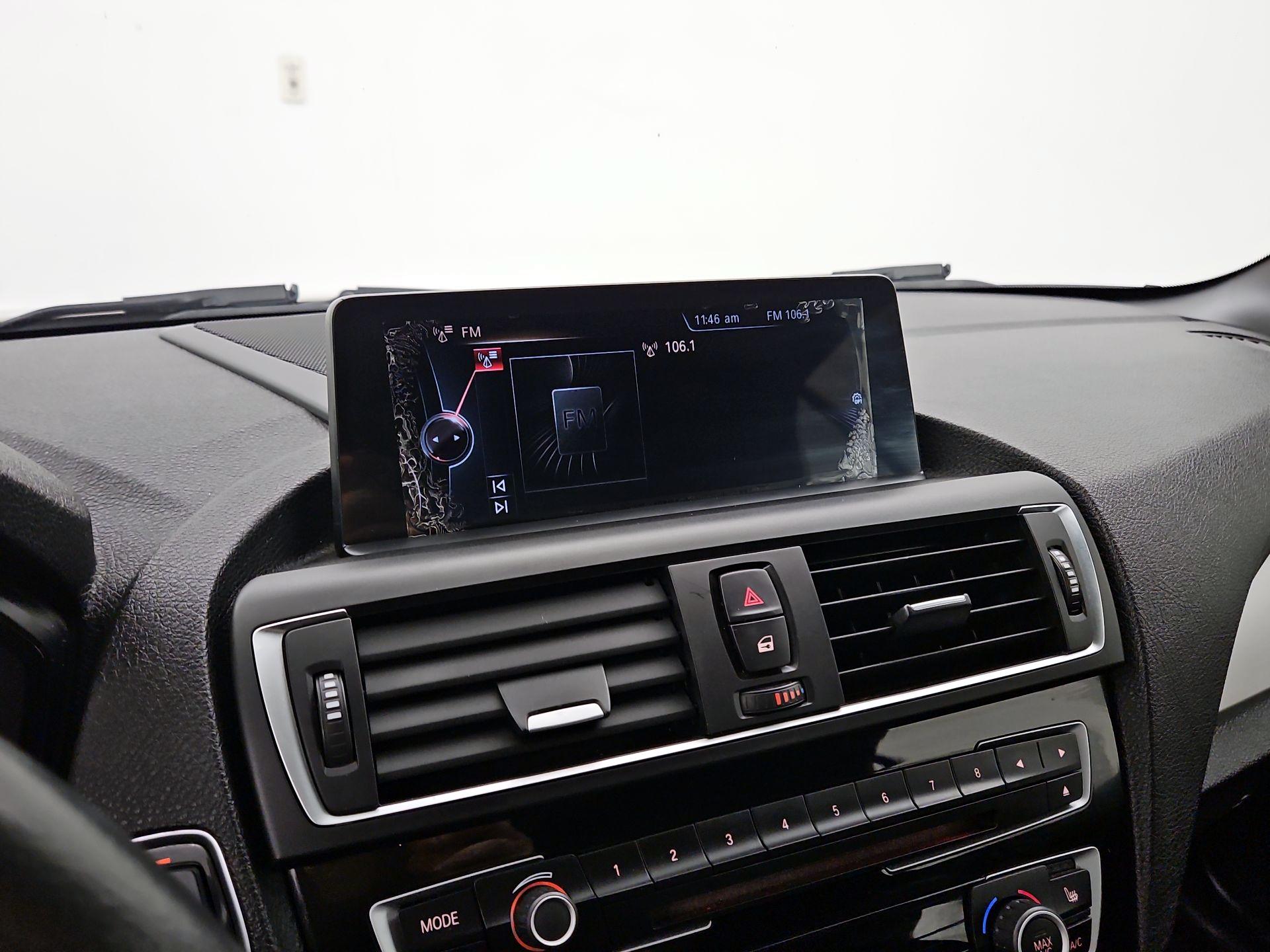 Thumbnail: 2015 BMW 2 Series - 16