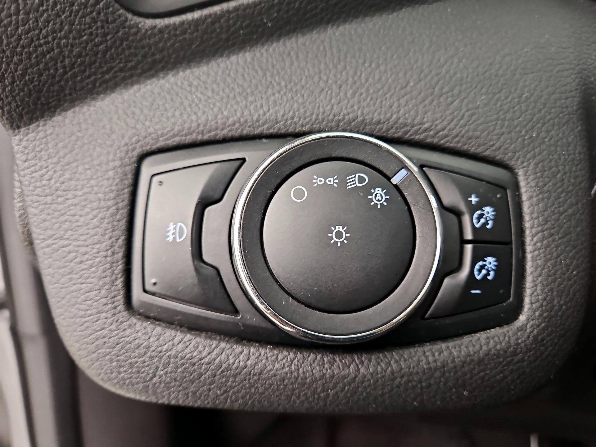 Thumbnail: 2014 Ford Escape - 13