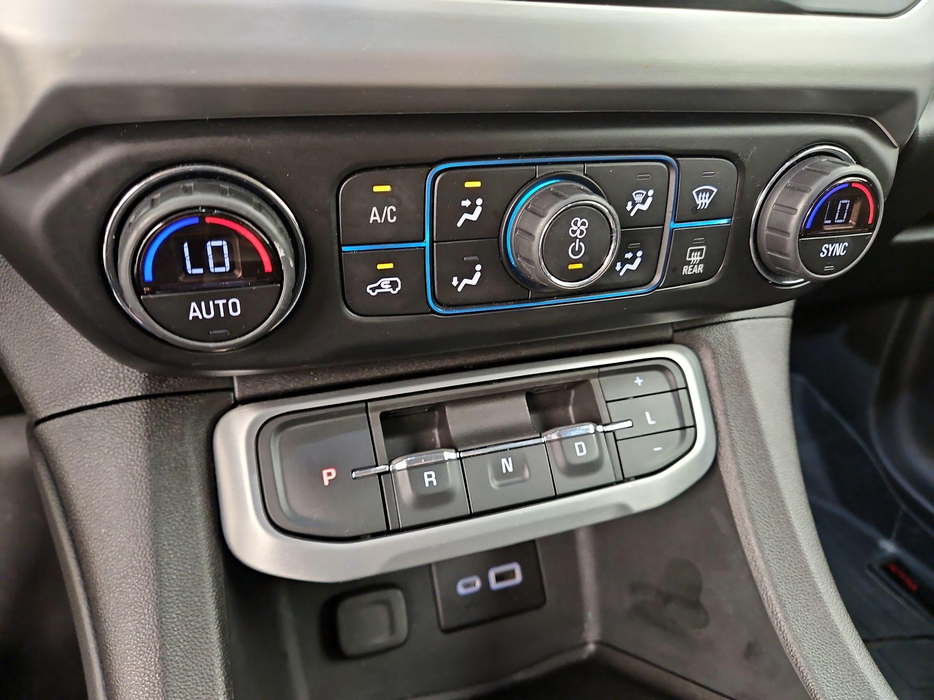 Thumbnail: 2021 GMC Acadia - 16