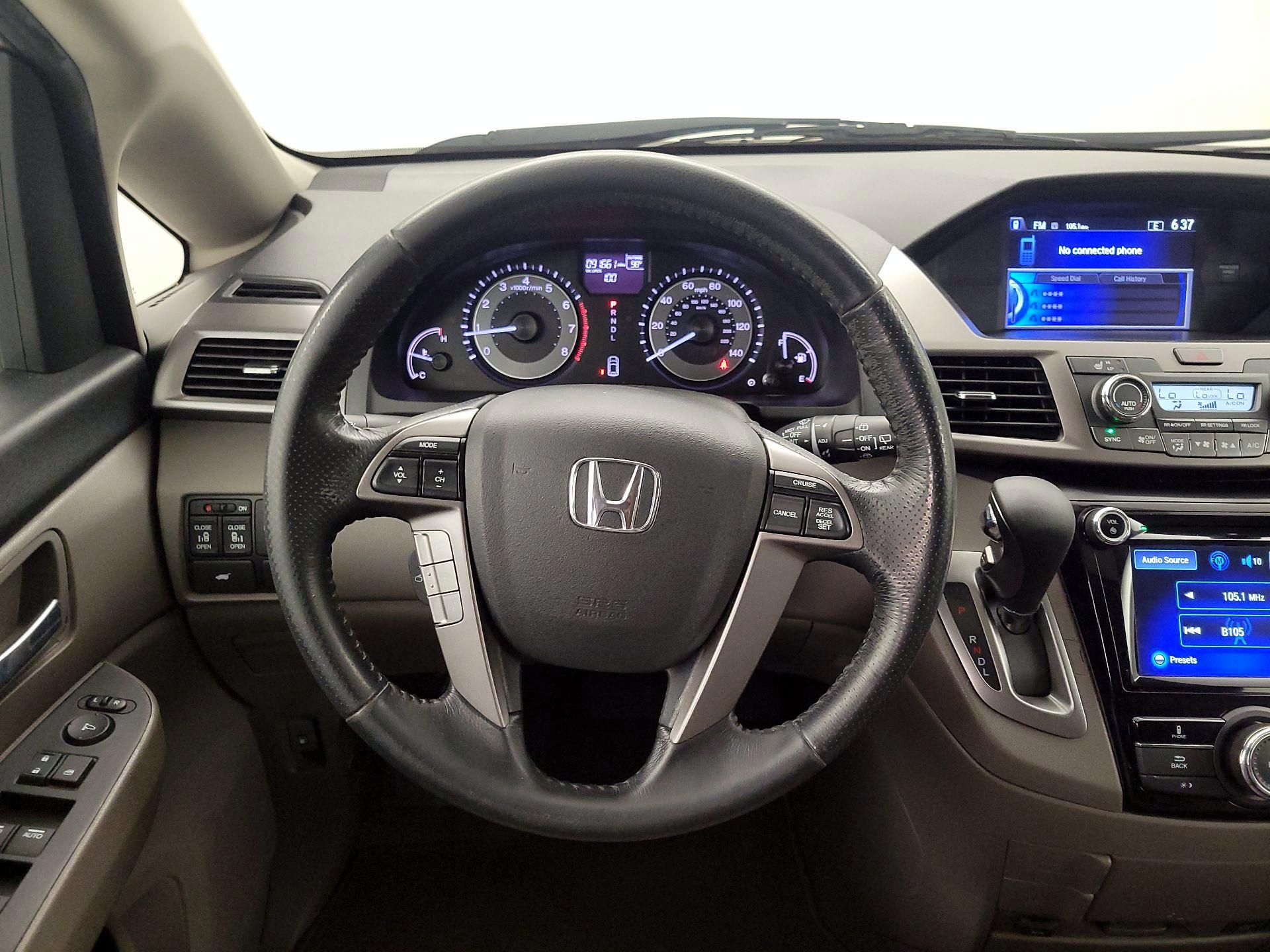 Thumbnail: 2016 Honda Odyssey - 10