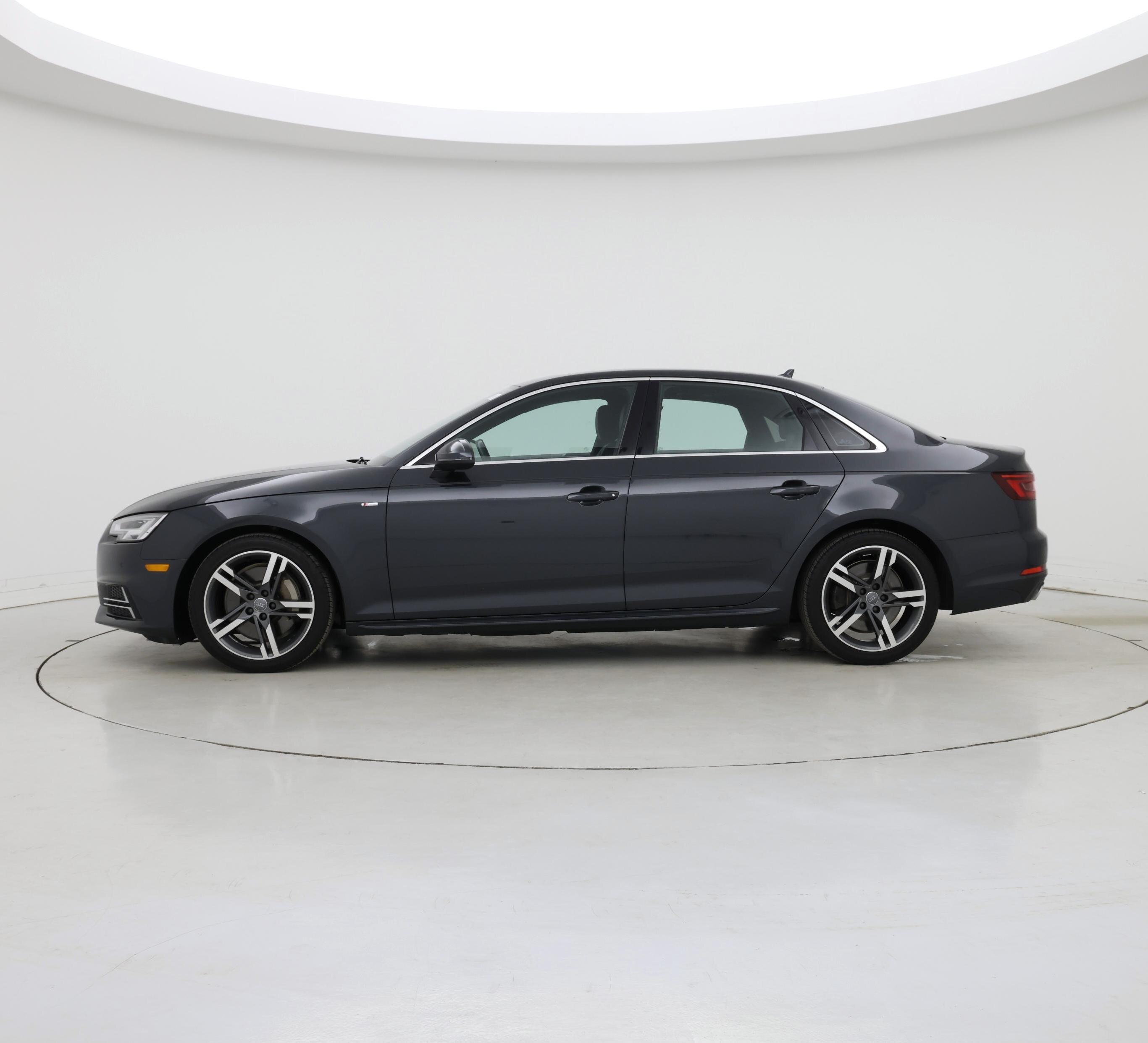 Thumbnail: 2018 Audi A4 - 3