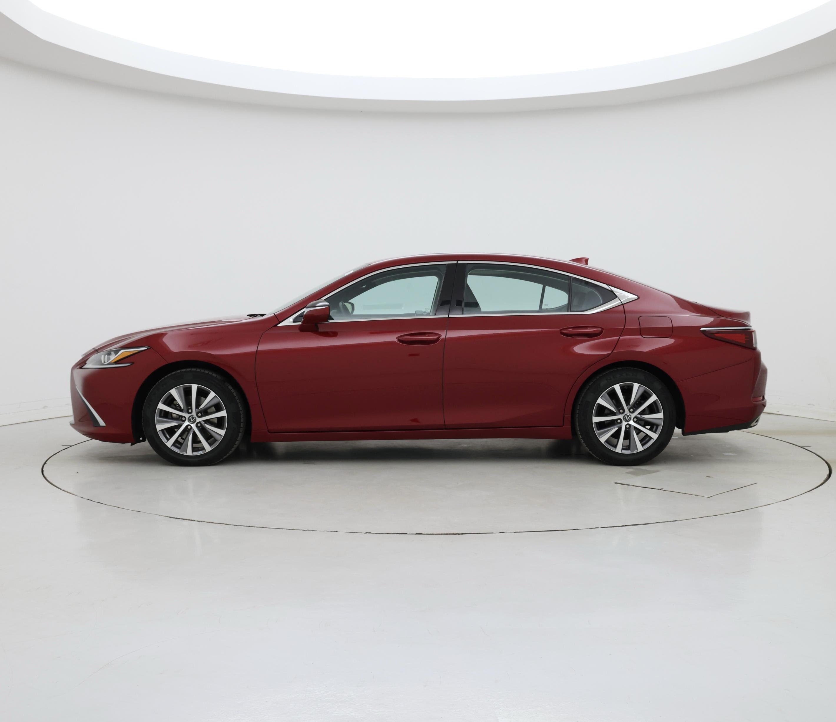 Thumbnail: 2020 Lexus ES - 3