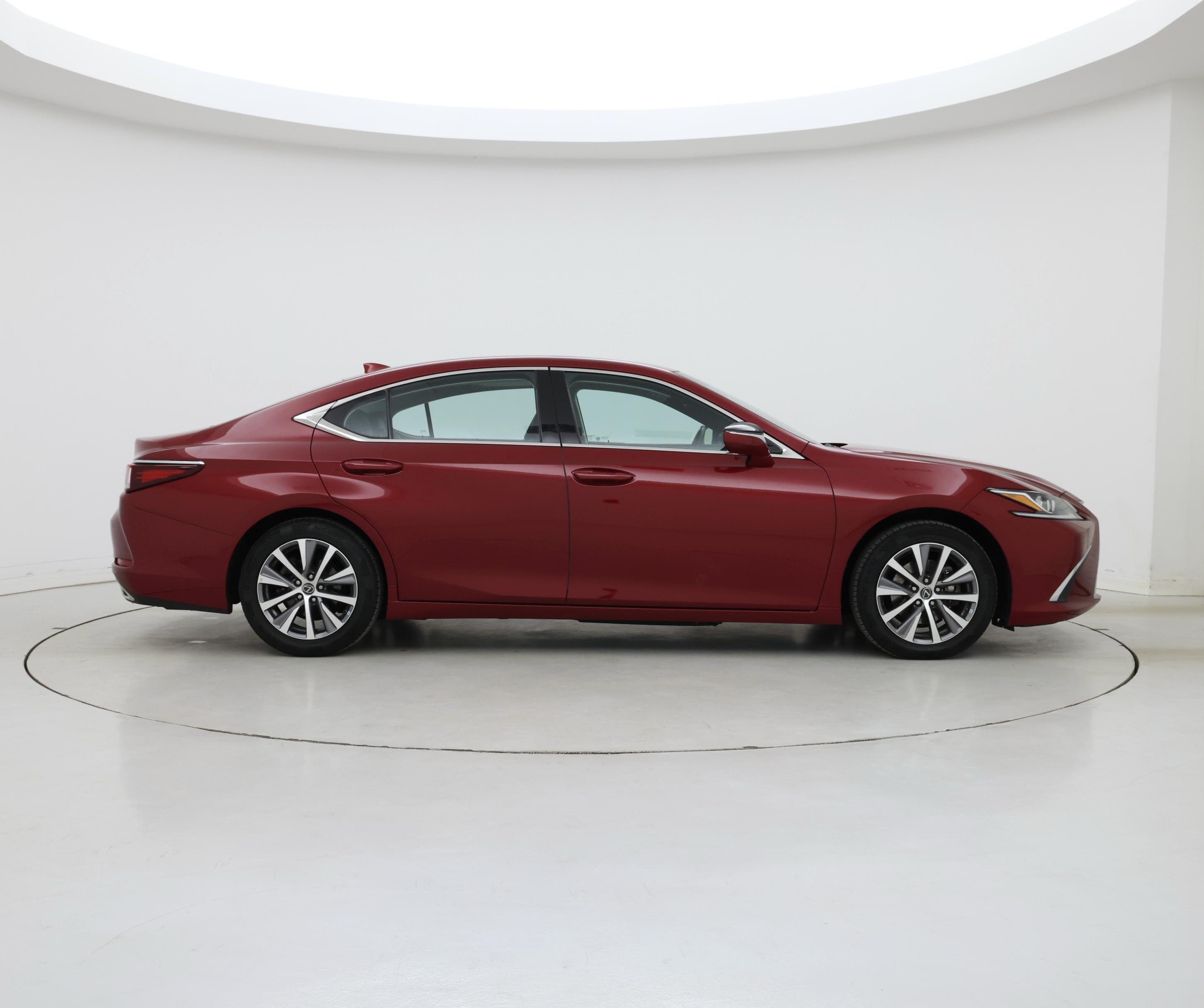 Thumbnail: 2020 Lexus ES - 7
