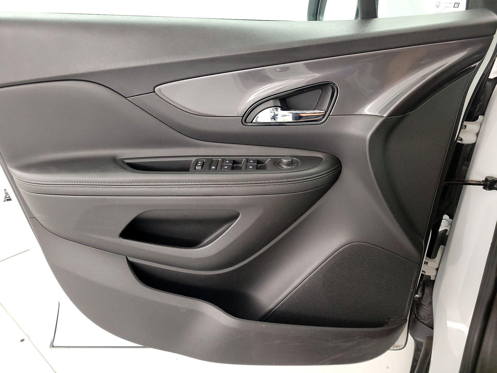 Thumbnail: 2019 Buick Encore - 12