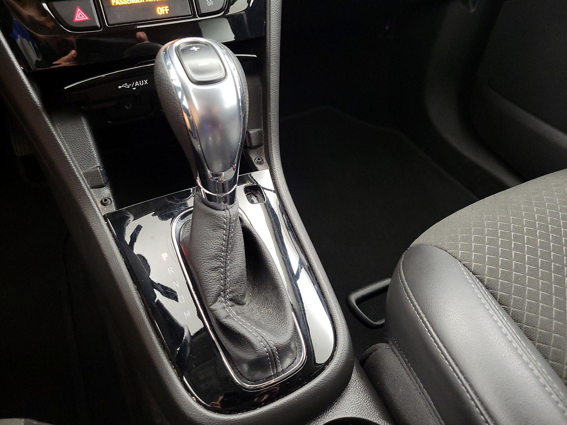 Thumbnail: 2019 Buick Encore - 17