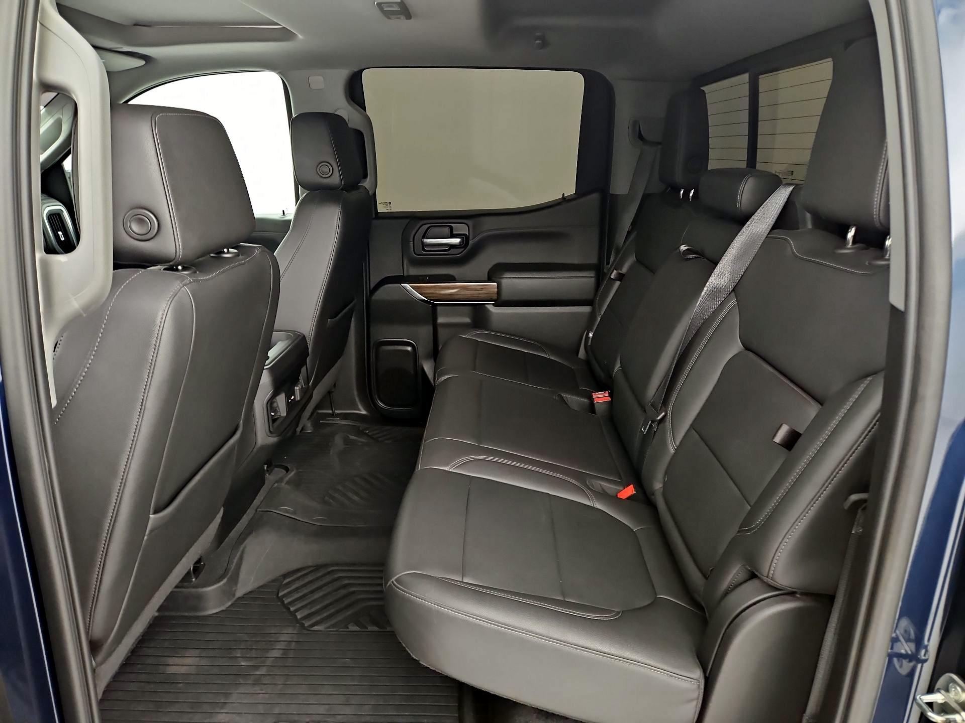 Thumbnail: 2021 Chevrolet Silverado 1500 - 10
