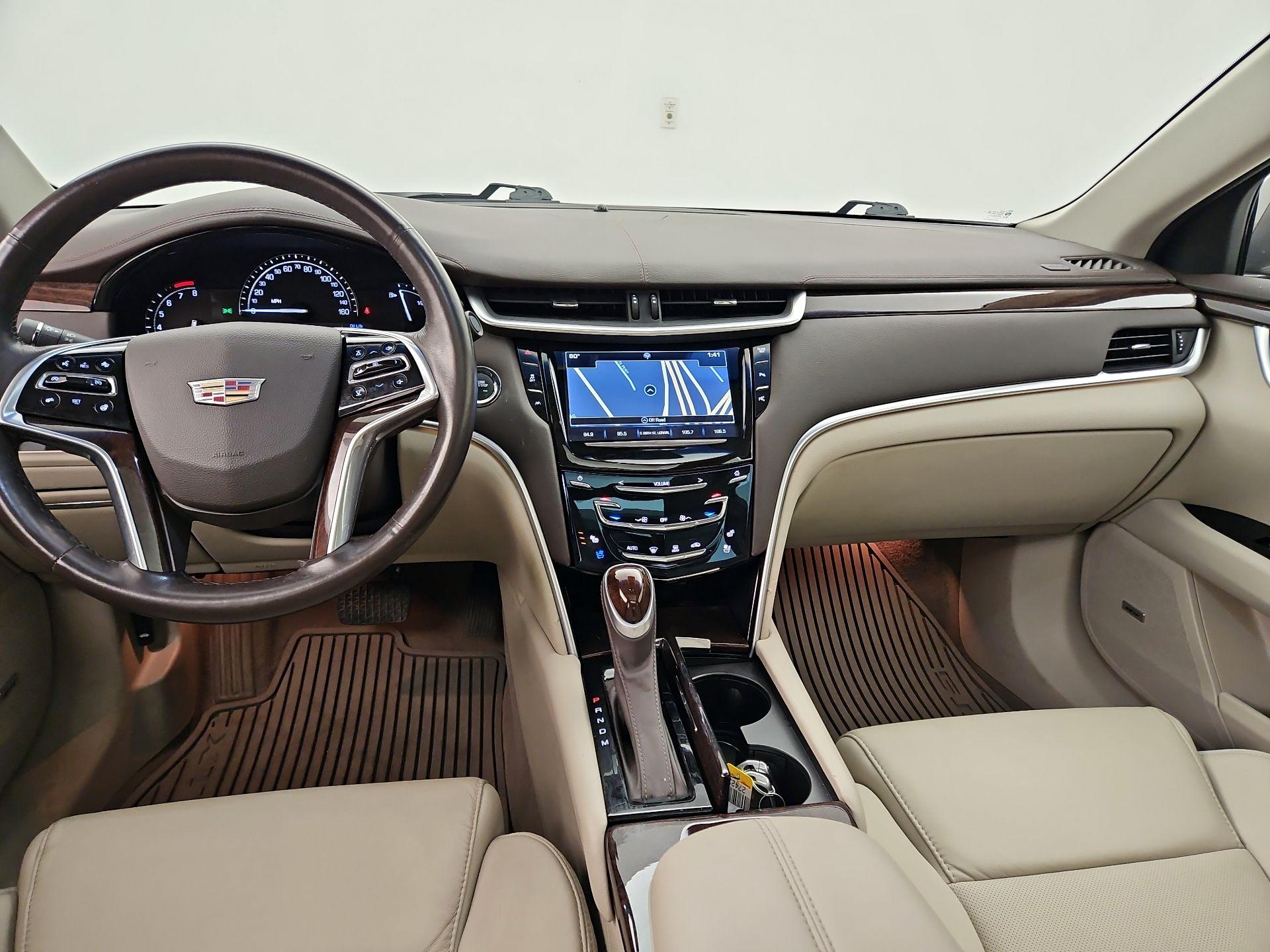 Thumbnail: 2017 Cadillac XTS - 9