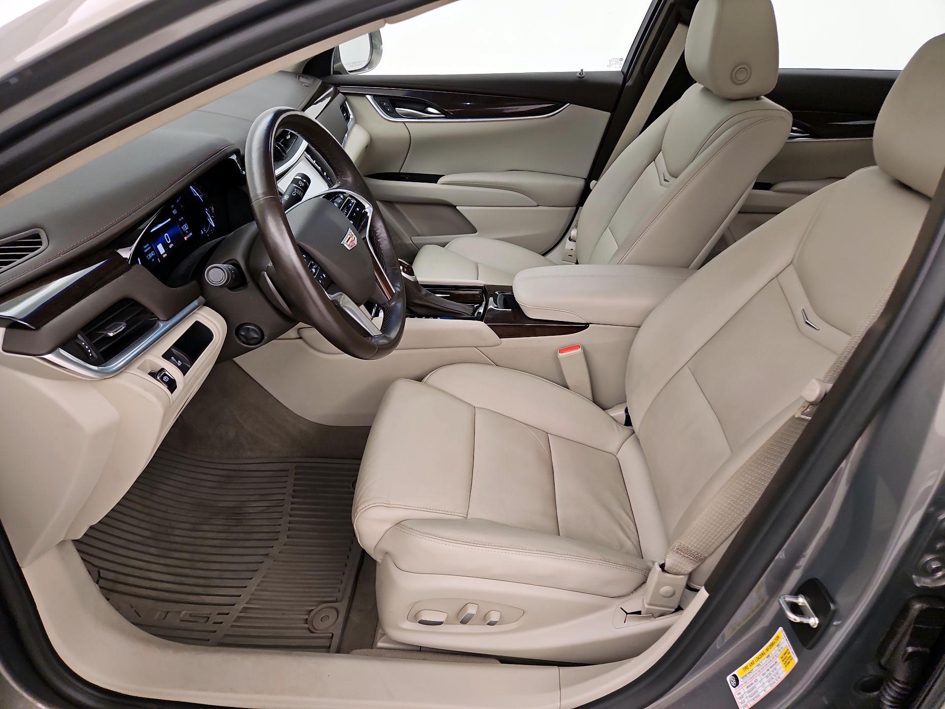 Thumbnail: 2017 Cadillac XTS - 11