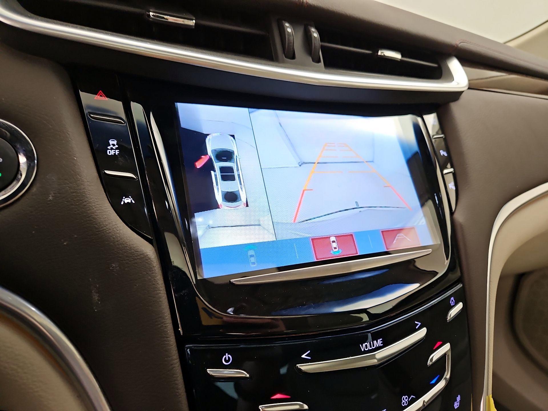 Thumbnail: 2017 Cadillac XTS - 15