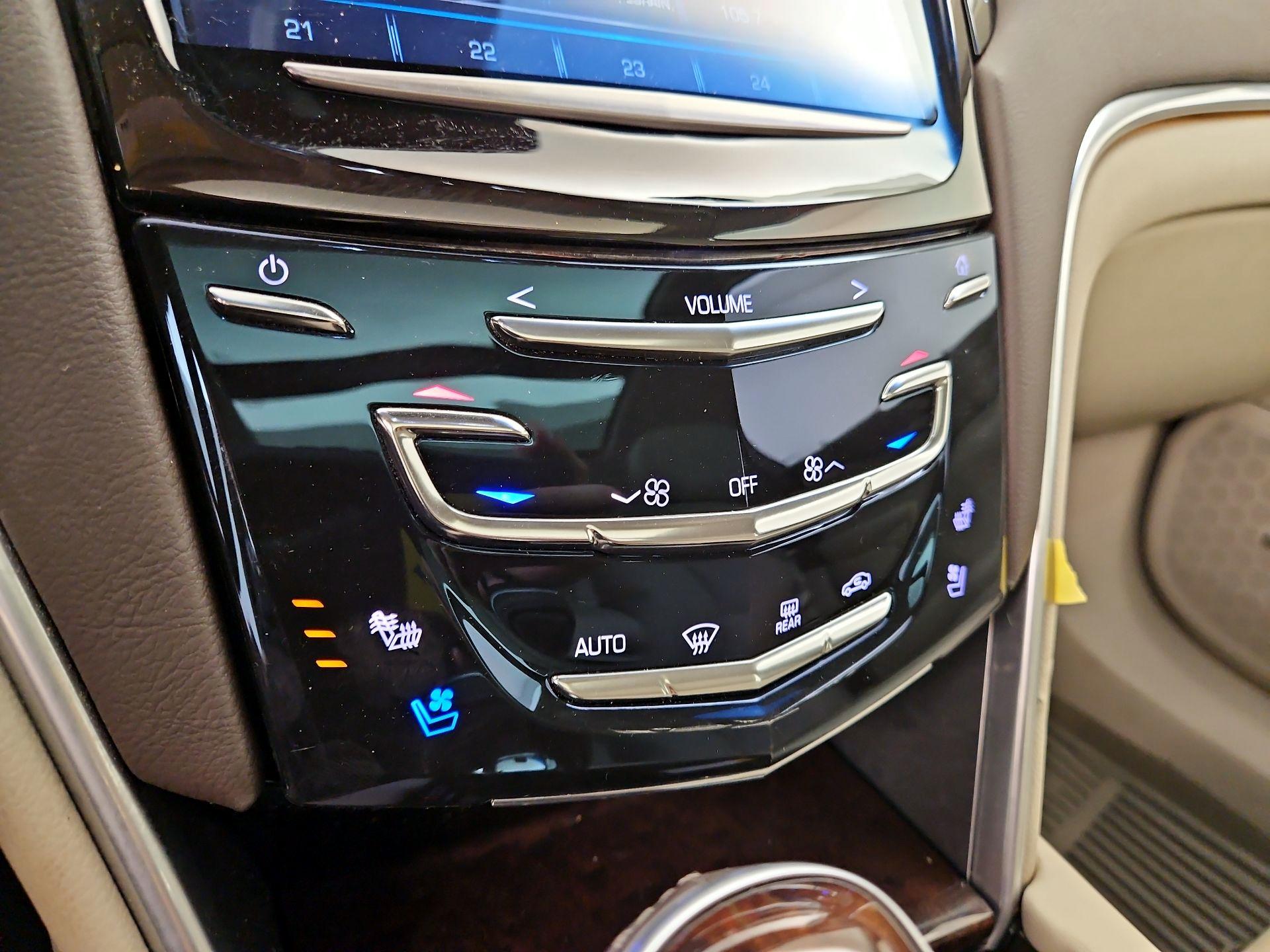 Thumbnail: 2017 Cadillac XTS - 17
