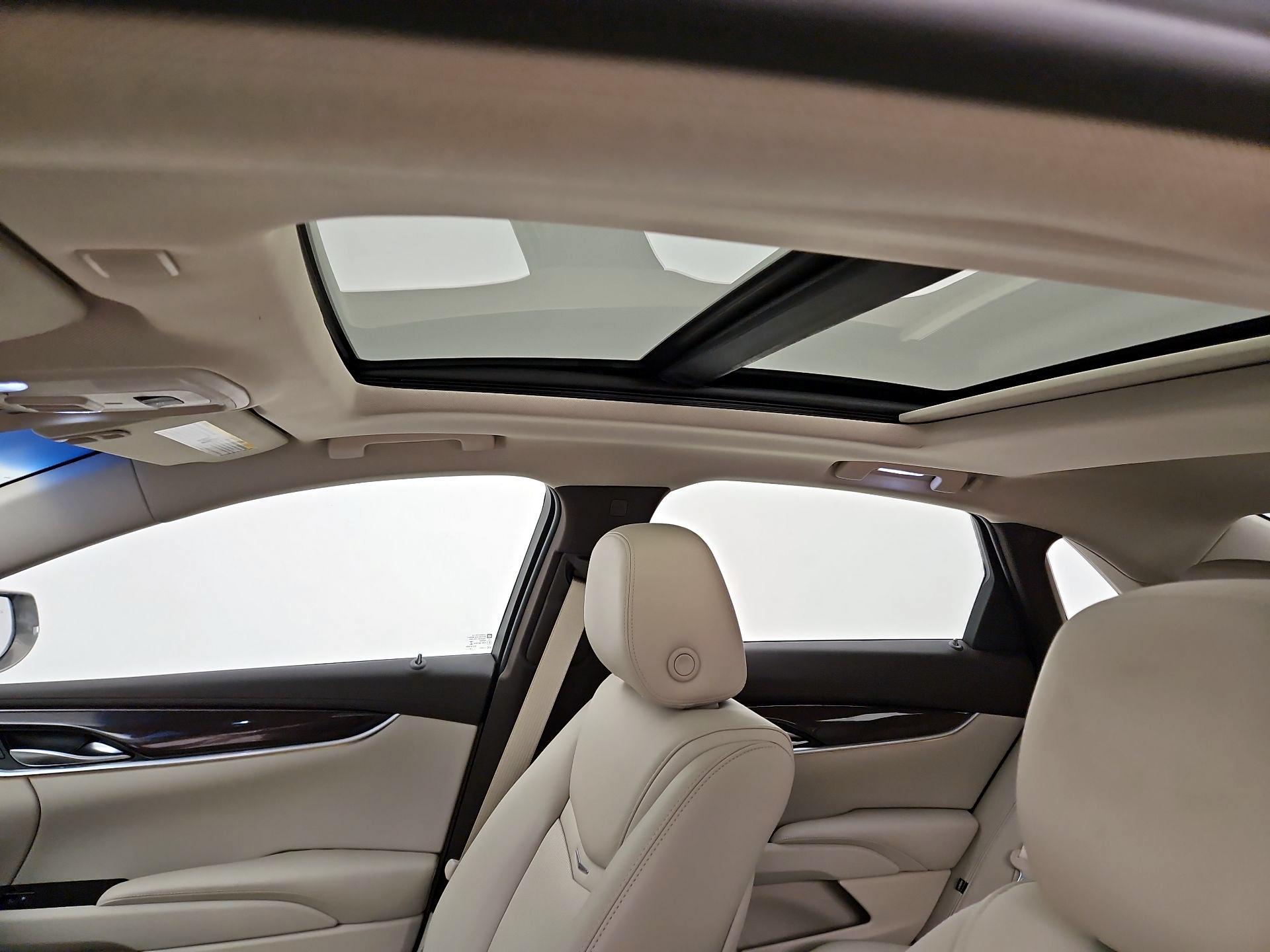 Thumbnail: 2017 Cadillac XTS - 20