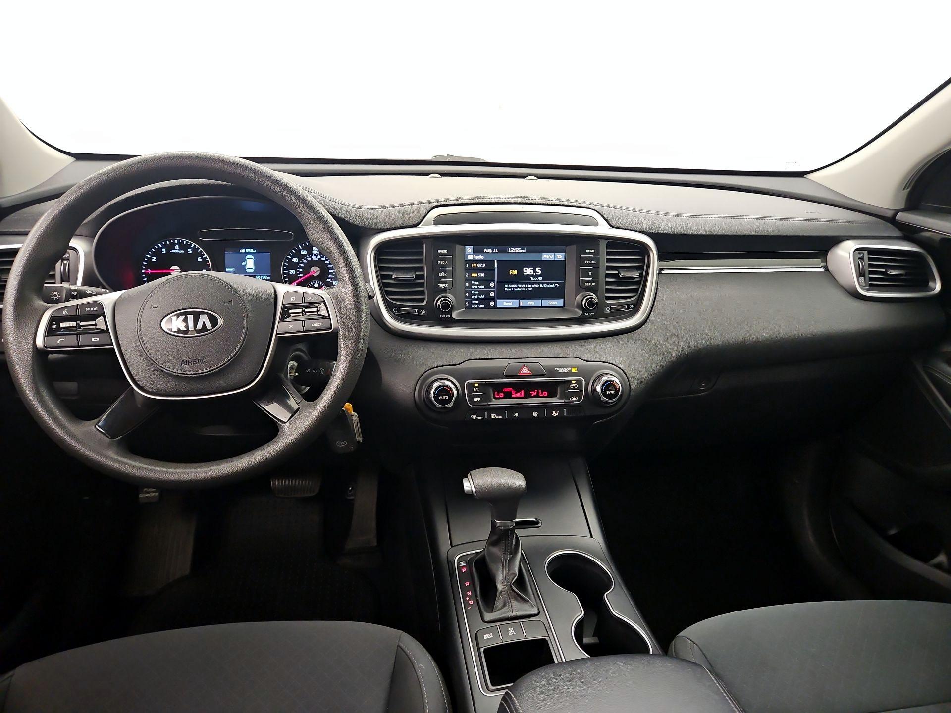 Thumbnail: 2019 Kia Sorento - 9