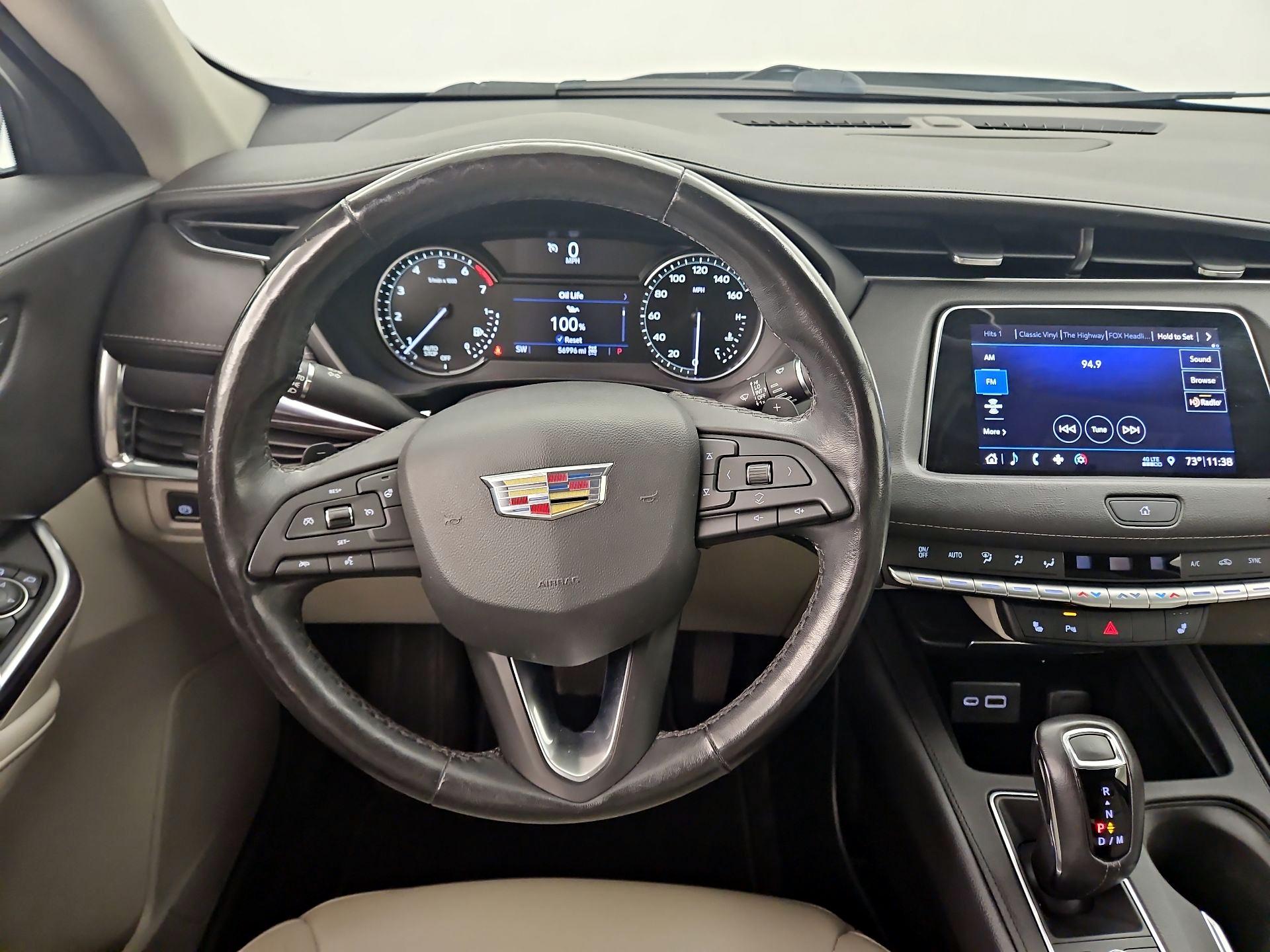 Thumbnail: 2019 Cadillac XT4 - 10