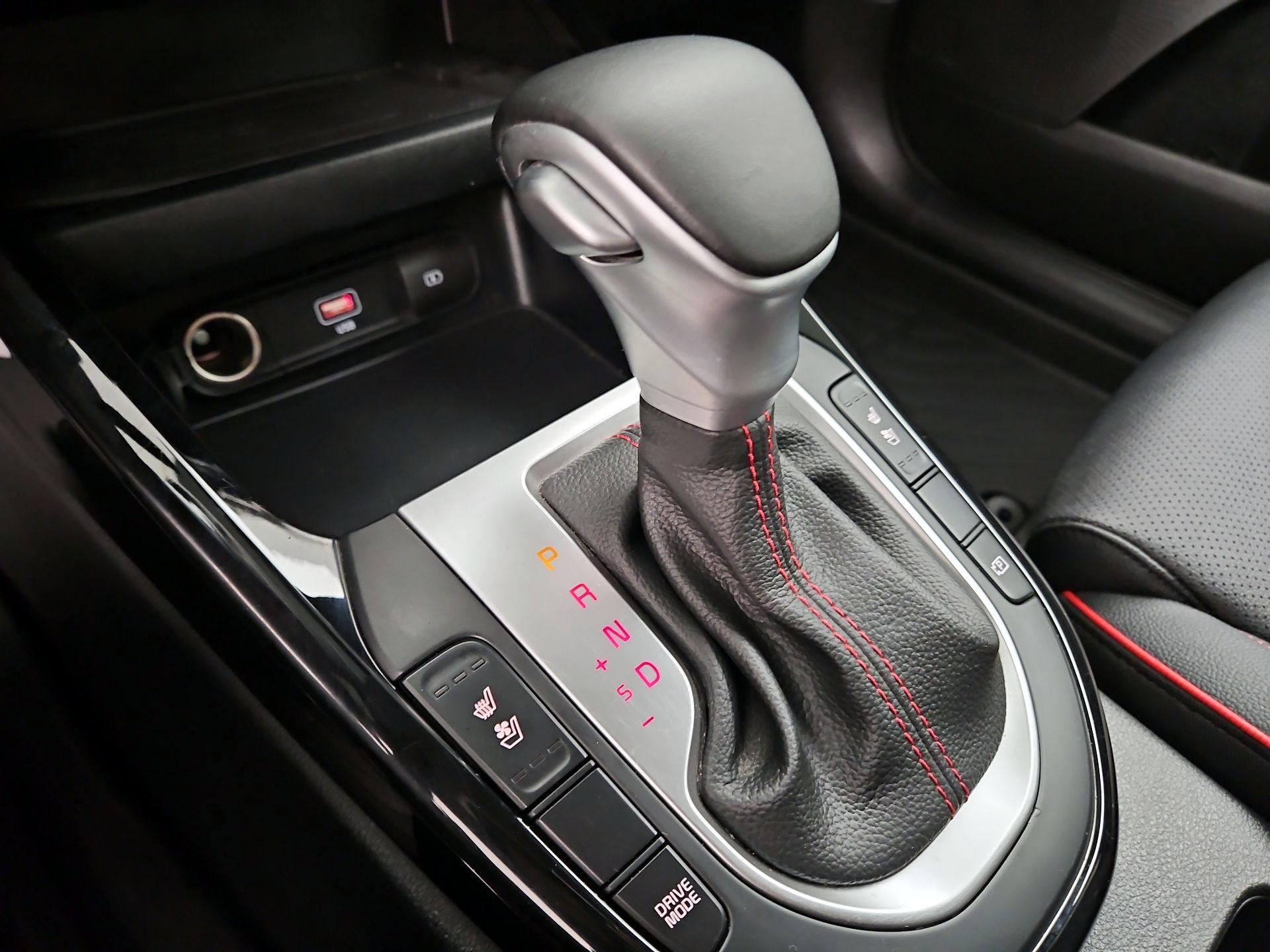 Thumbnail: 2023 Kia Forte - 18