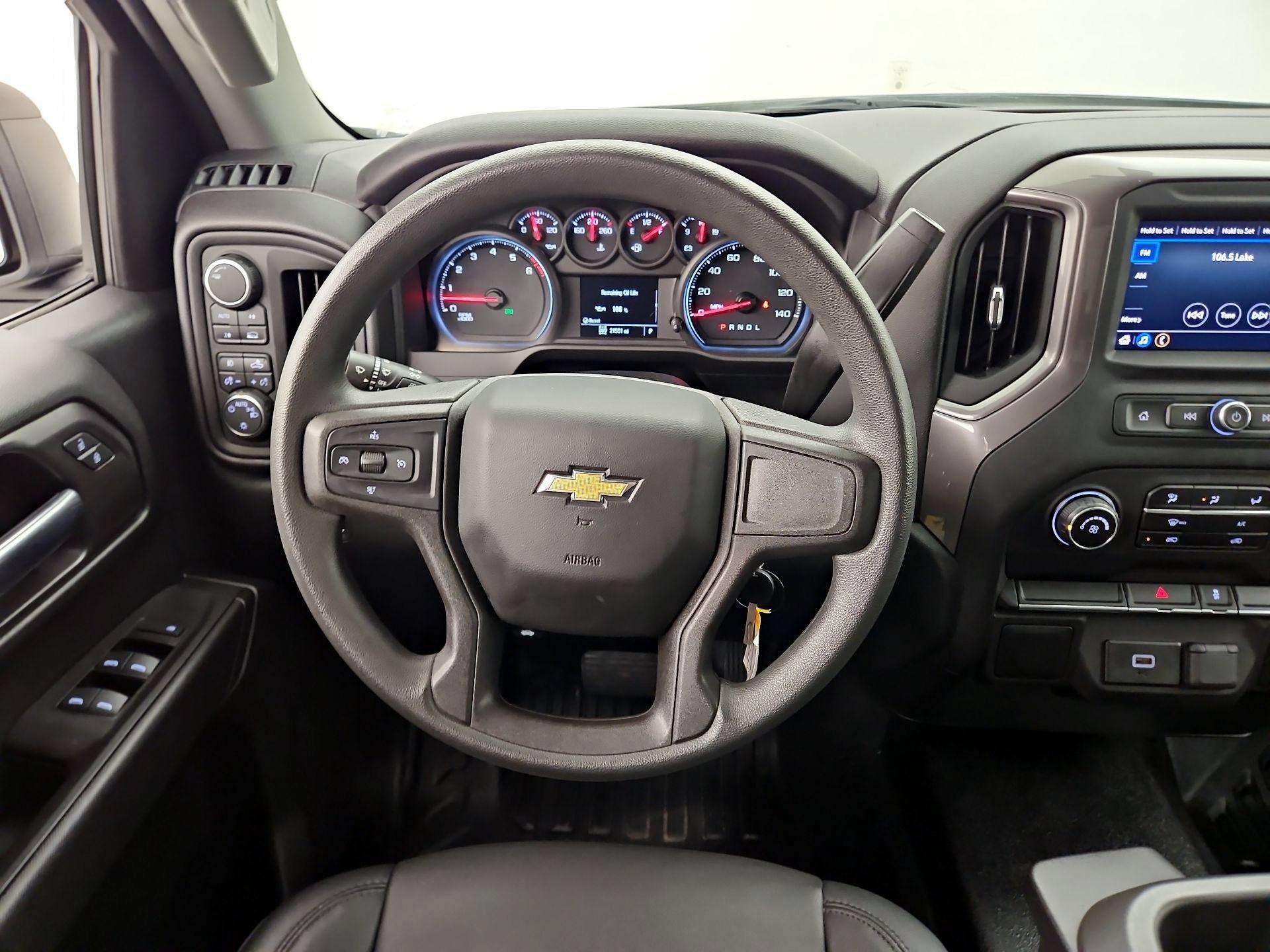 Thumbnail: 2020 Chevrolet Silverado 1500 - 10