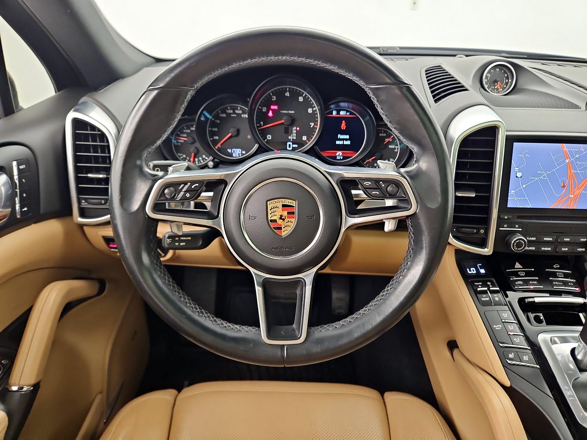 Thumbnail: 2018 Porsche Cayenne - 10