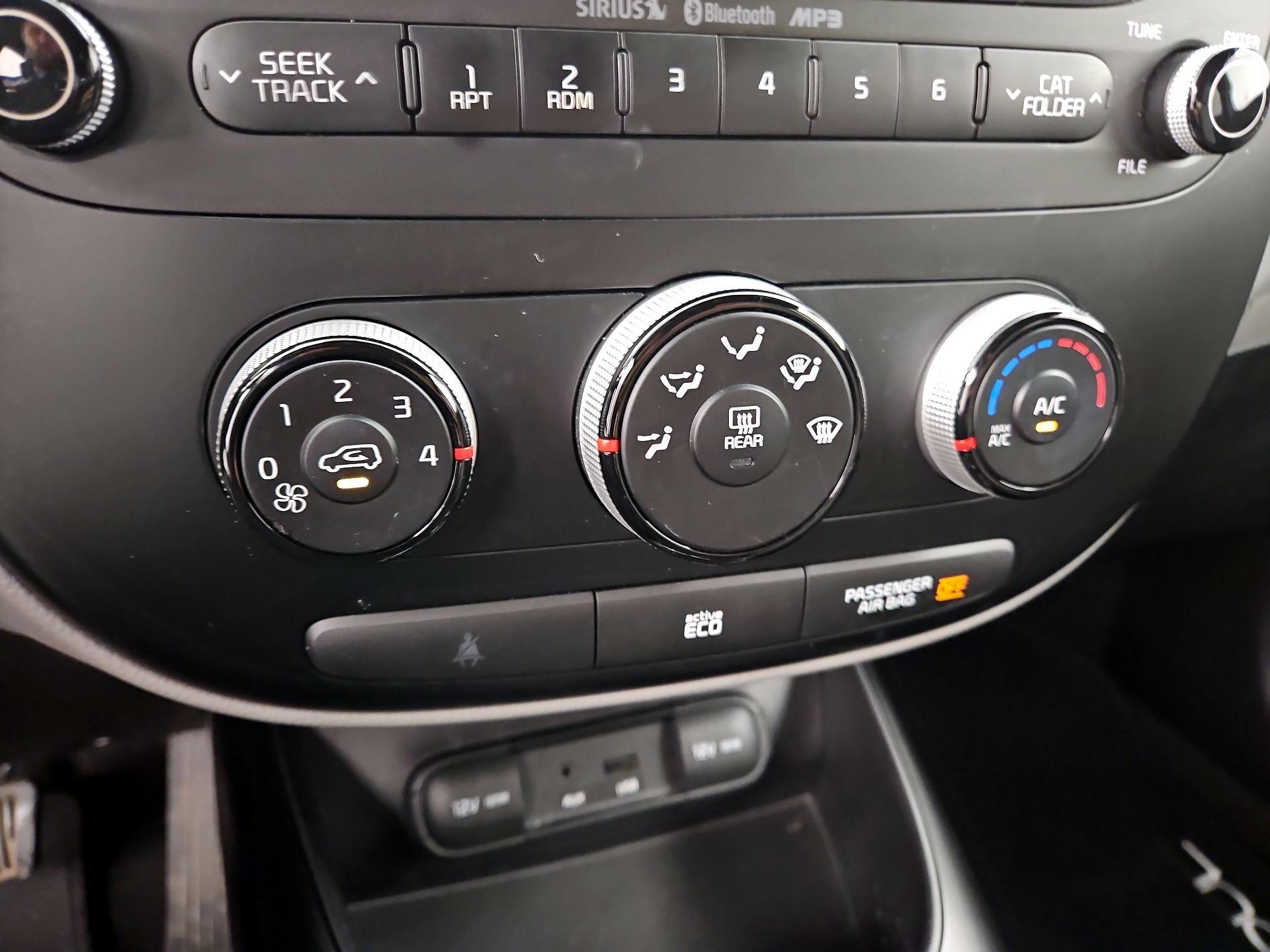 Thumbnail: 2014 Kia Soul - 15