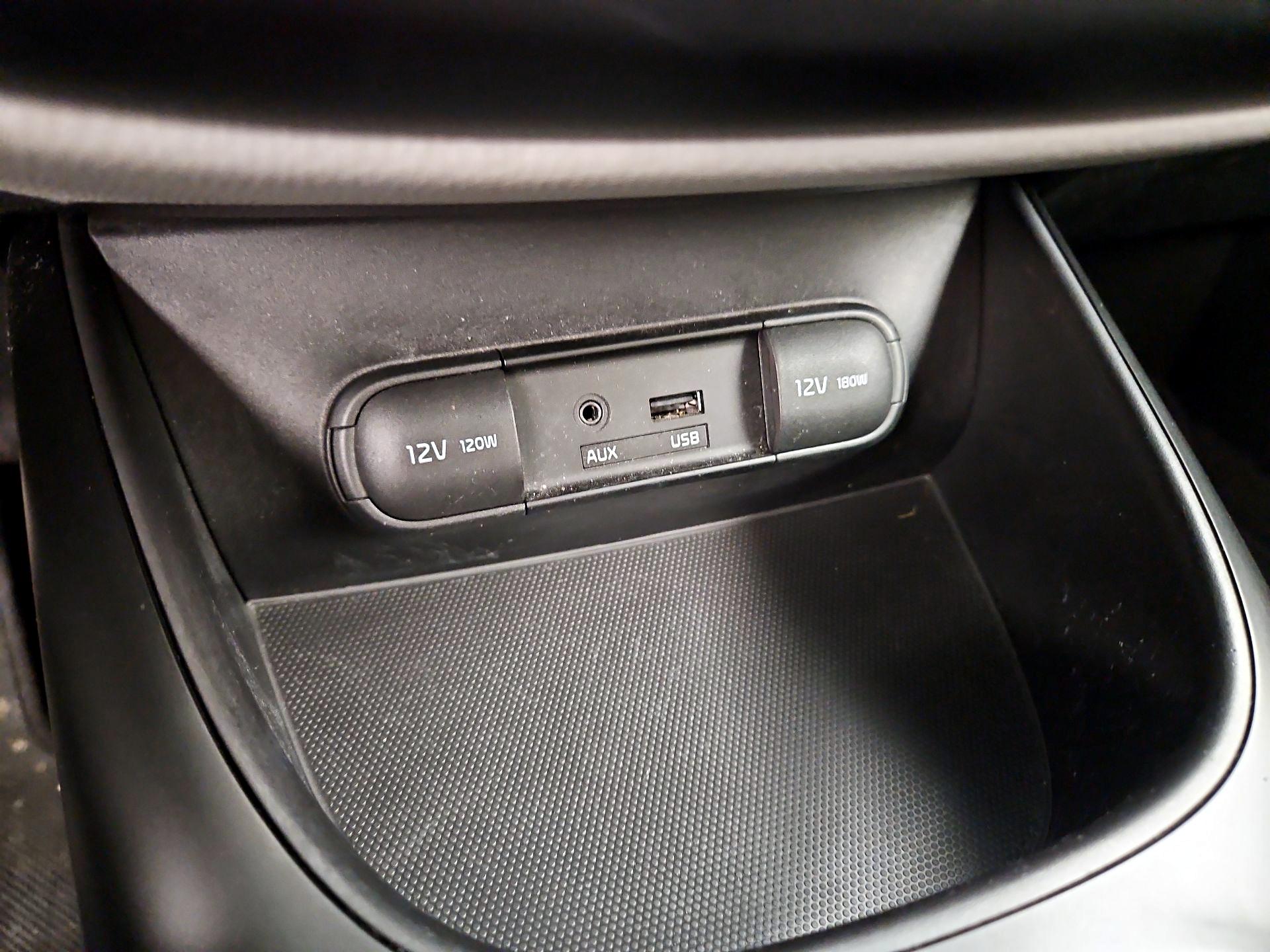 Thumbnail: 2014 Kia Soul - 17