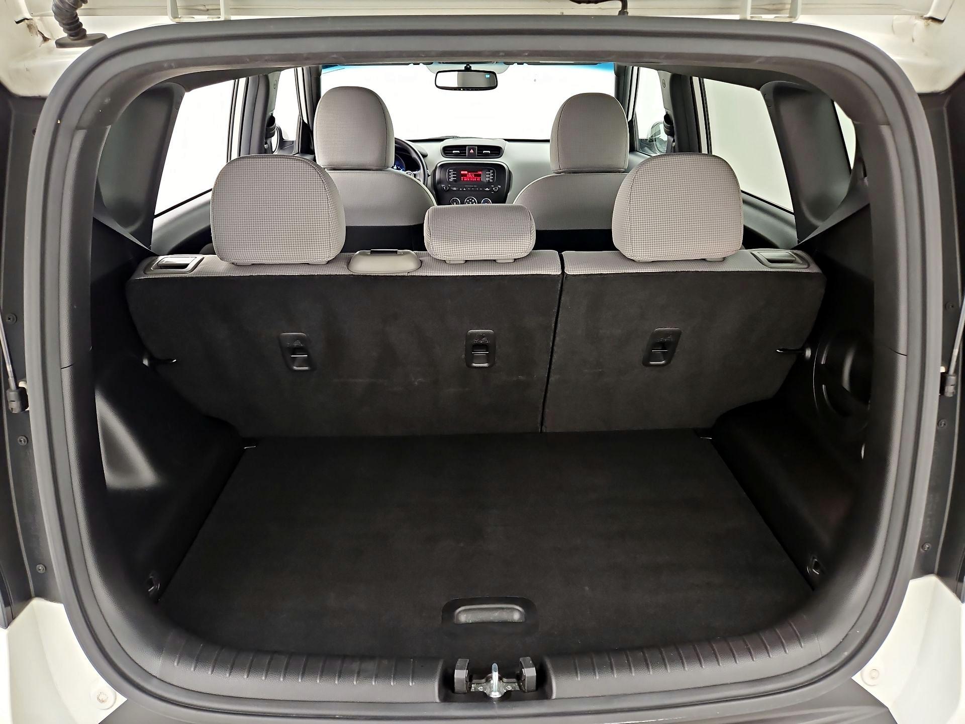Thumbnail: 2014 Kia Soul - 19
