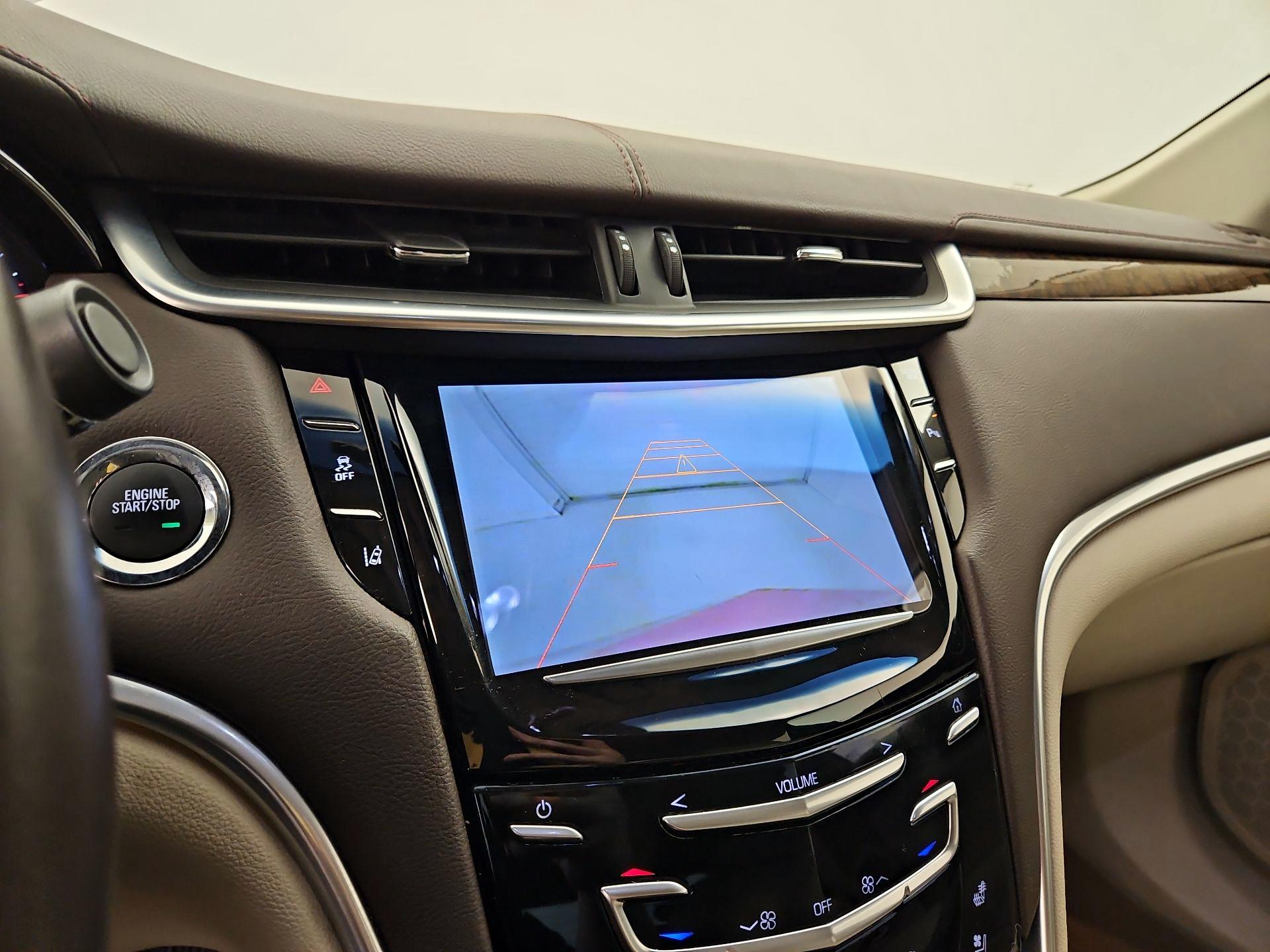Thumbnail: 2014 Cadillac XTS - 15