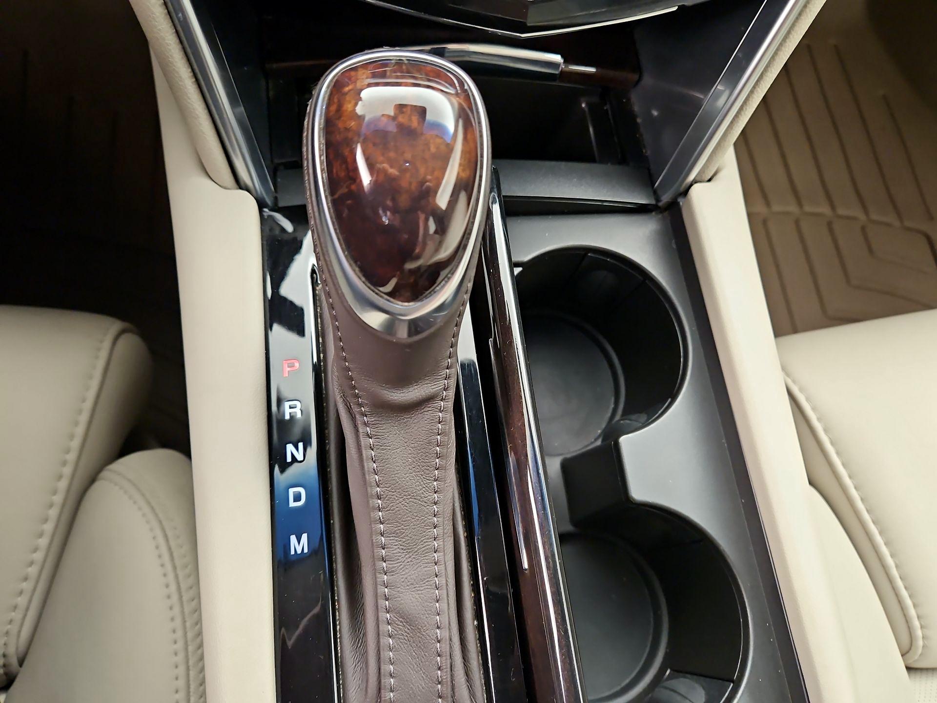 Thumbnail: 2014 Cadillac XTS - 18