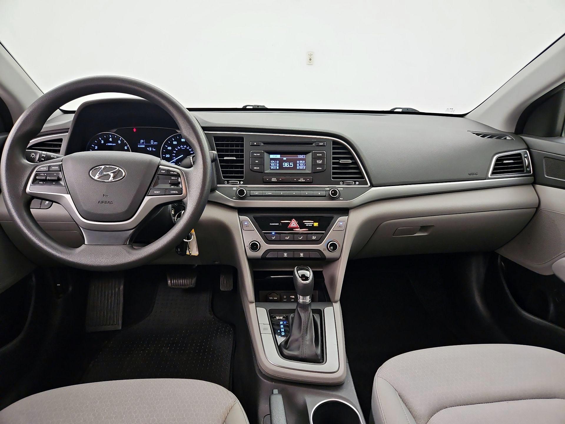 Thumbnail: 2017 Hyundai Elantra - 9