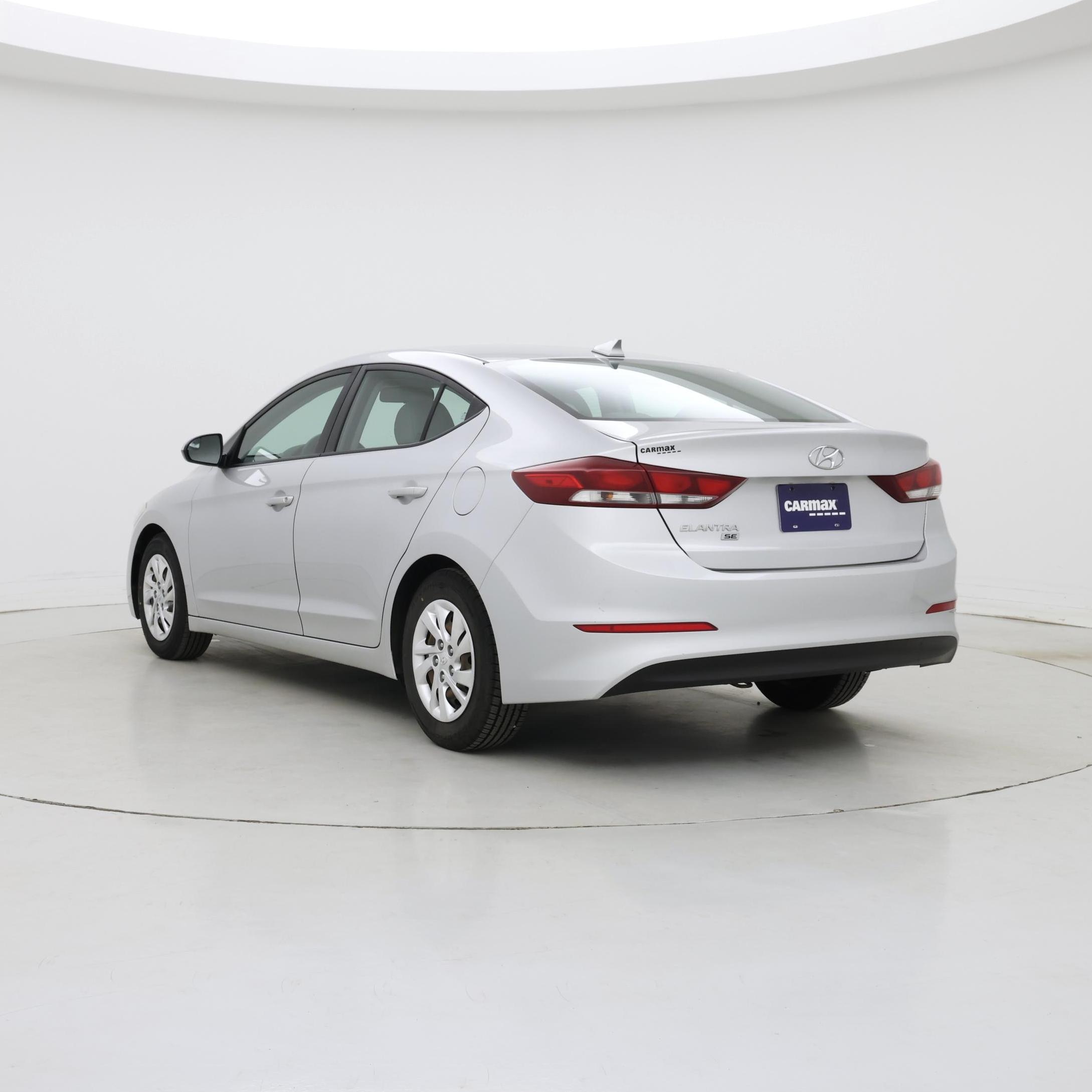 Thumbnail: 2017 Hyundai Elantra - 2