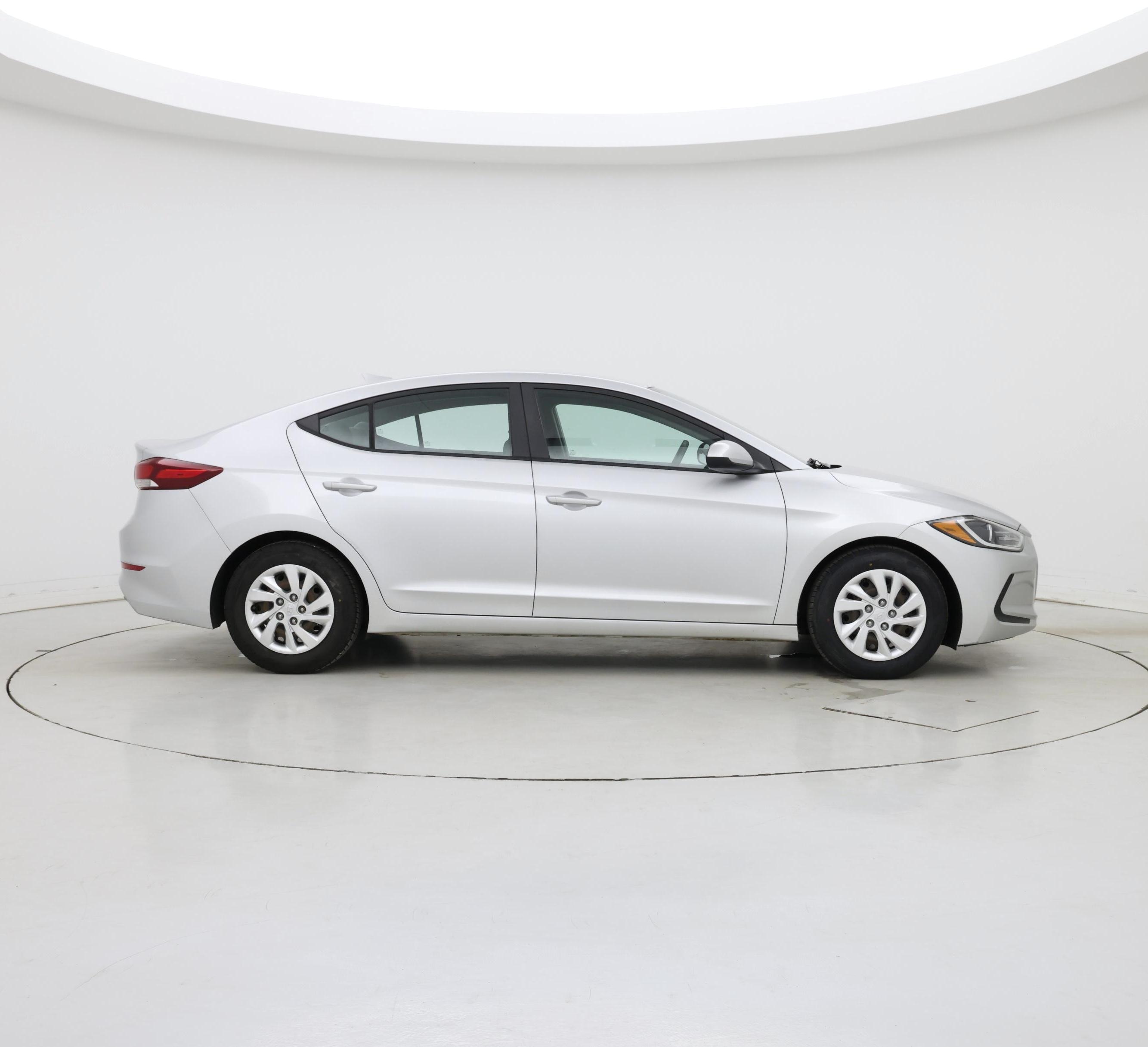 Thumbnail: 2017 Hyundai Elantra - 7