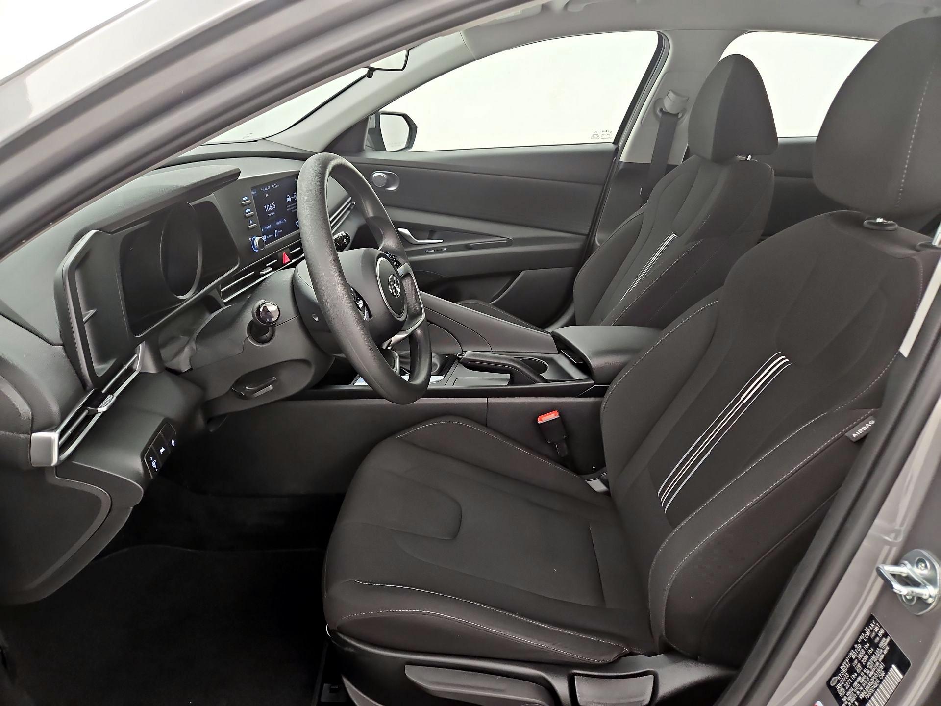 Thumbnail: 2023 Hyundai Elantra - 11
