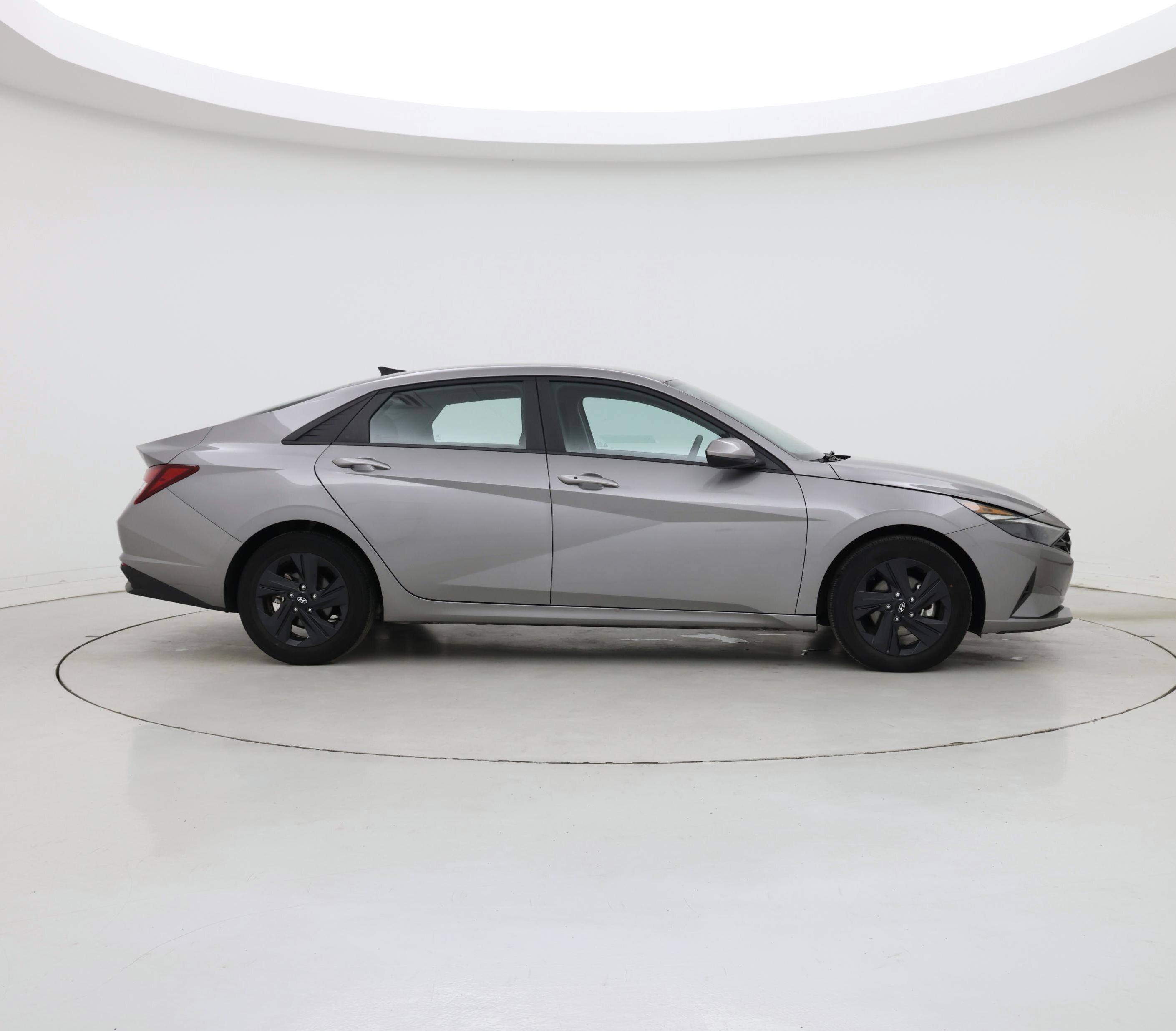 Thumbnail: 2023 Hyundai Elantra - 7