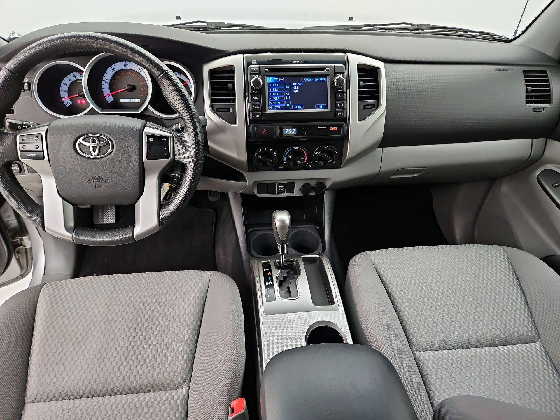 Thumbnail: 2013 Toyota Tacoma - 9