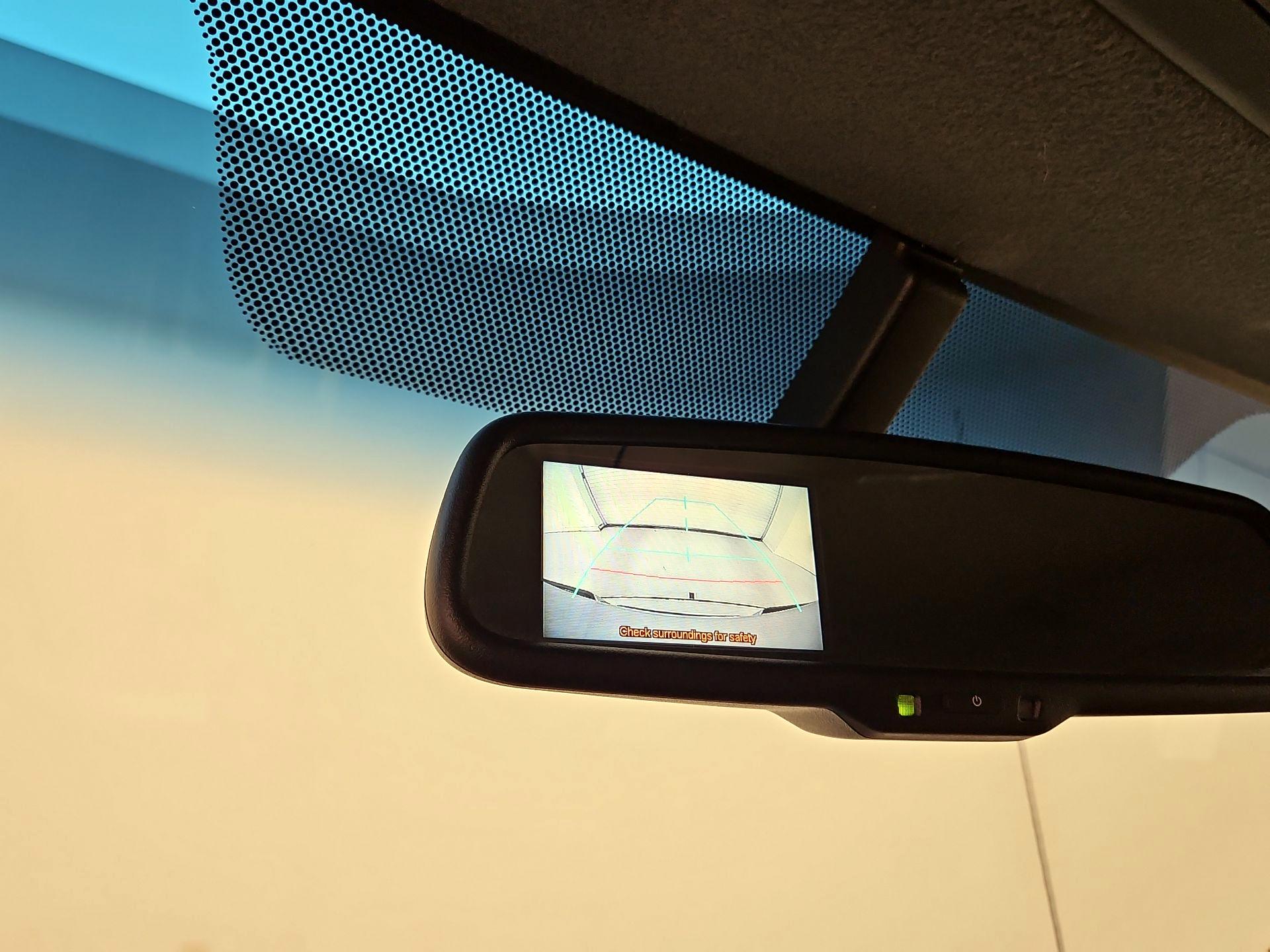 Thumbnail: 2013 Toyota Tacoma - 14