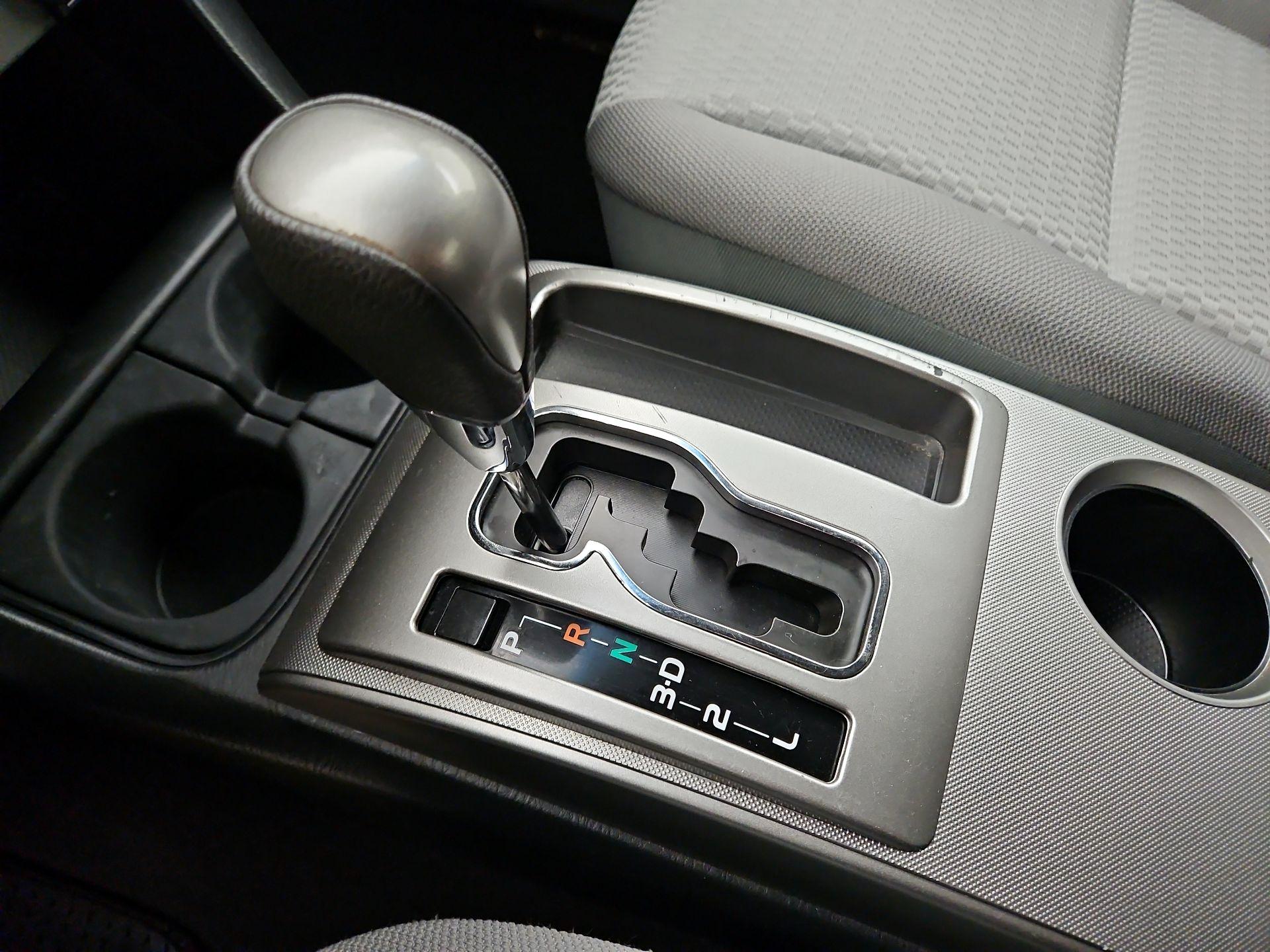 Thumbnail: 2013 Toyota Tacoma - 17