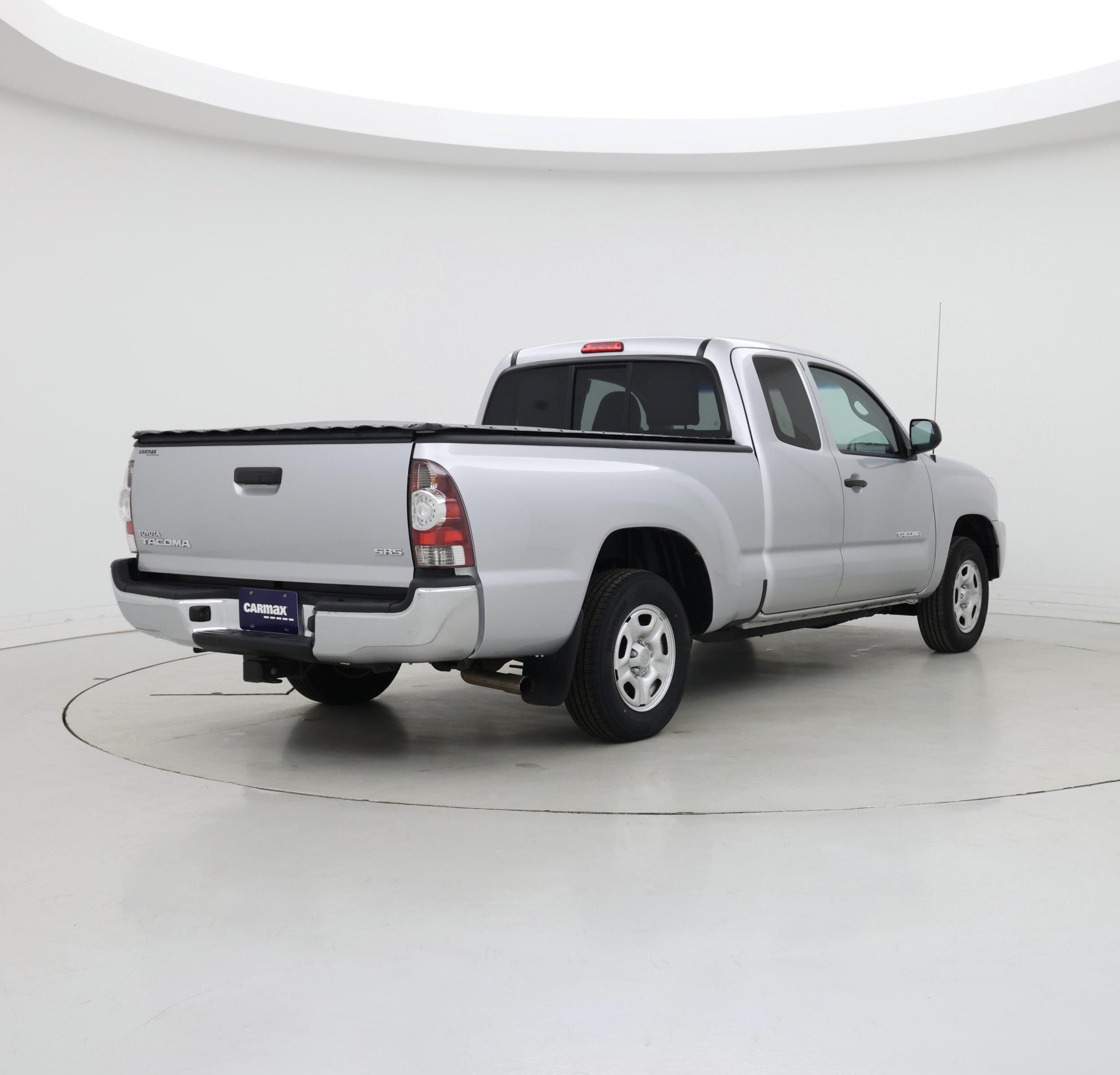 Thumbnail: 2013 Toyota Tacoma - 8
