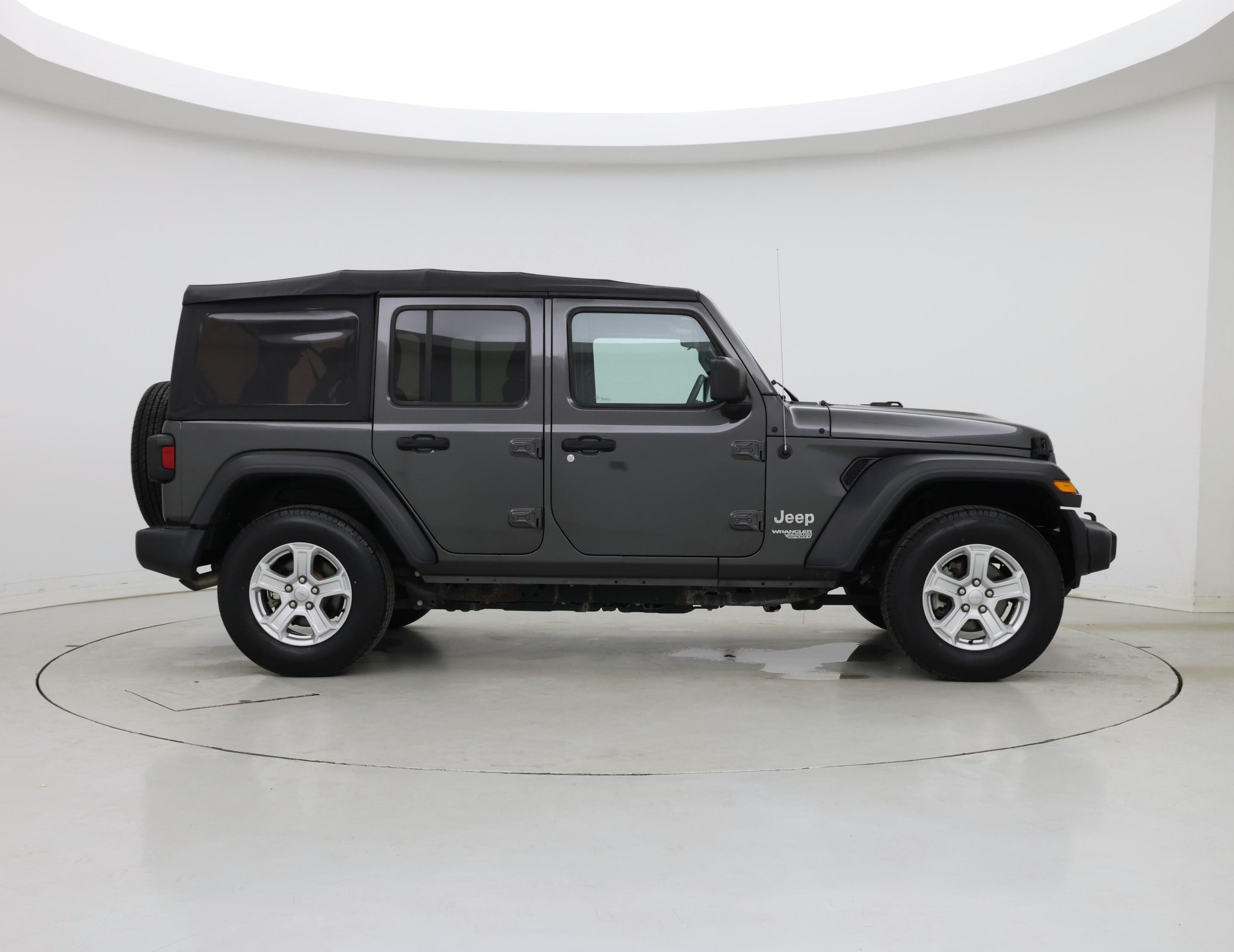 Thumbnail: 2018 Jeep Wrangler - 7