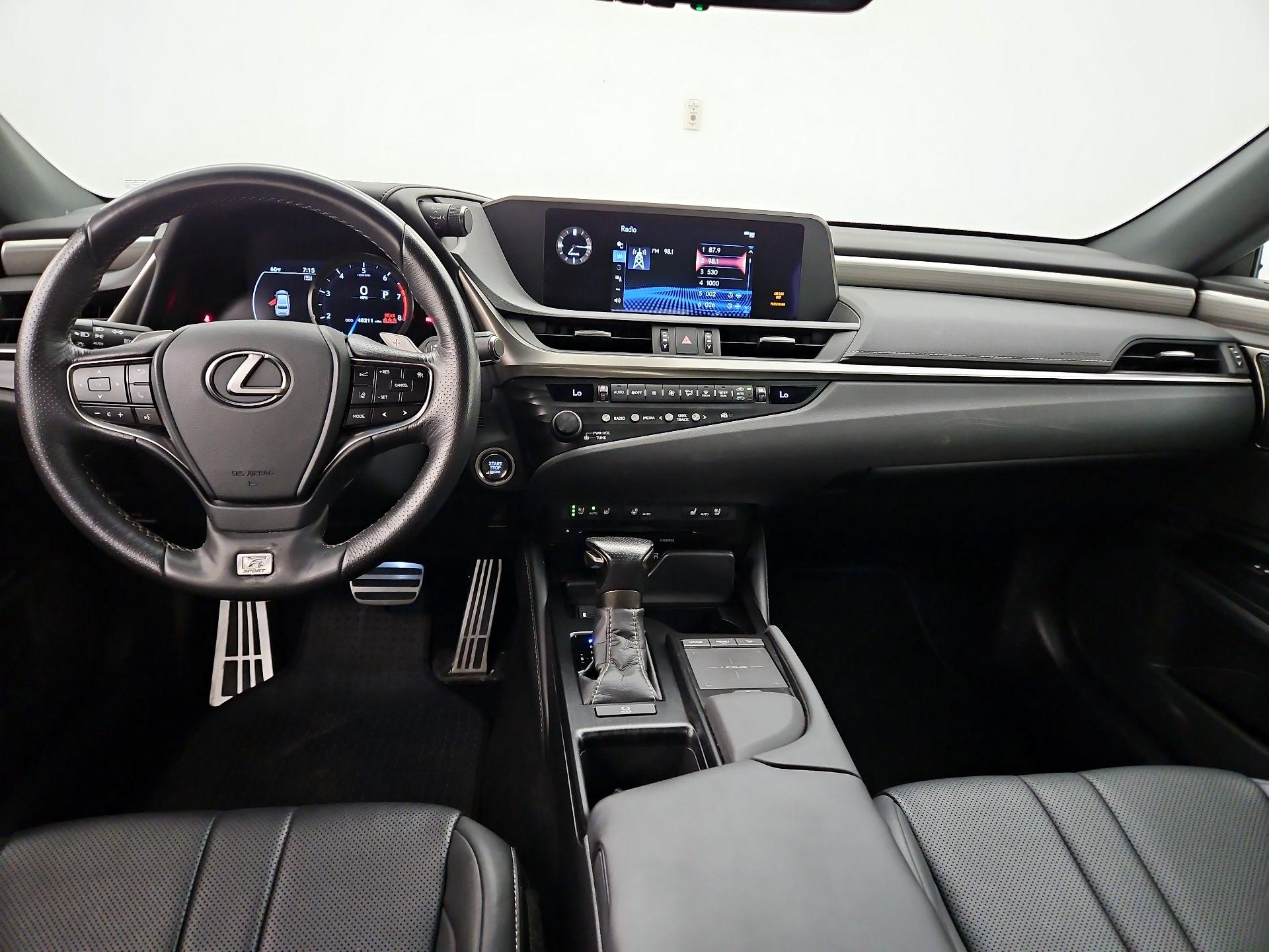 Thumbnail: 2020 Lexus ES - 9