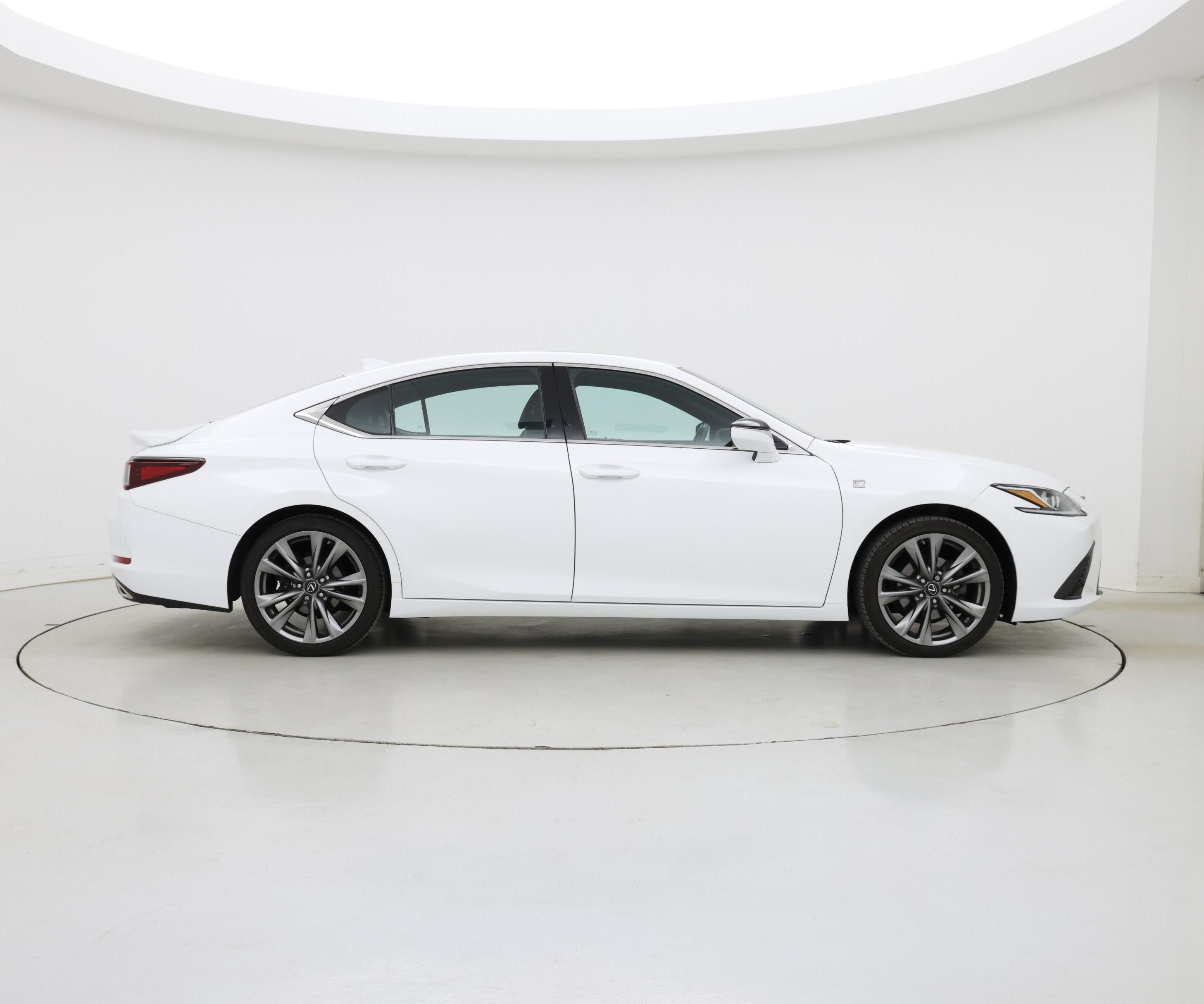 Thumbnail: 2020 Lexus ES - 7
