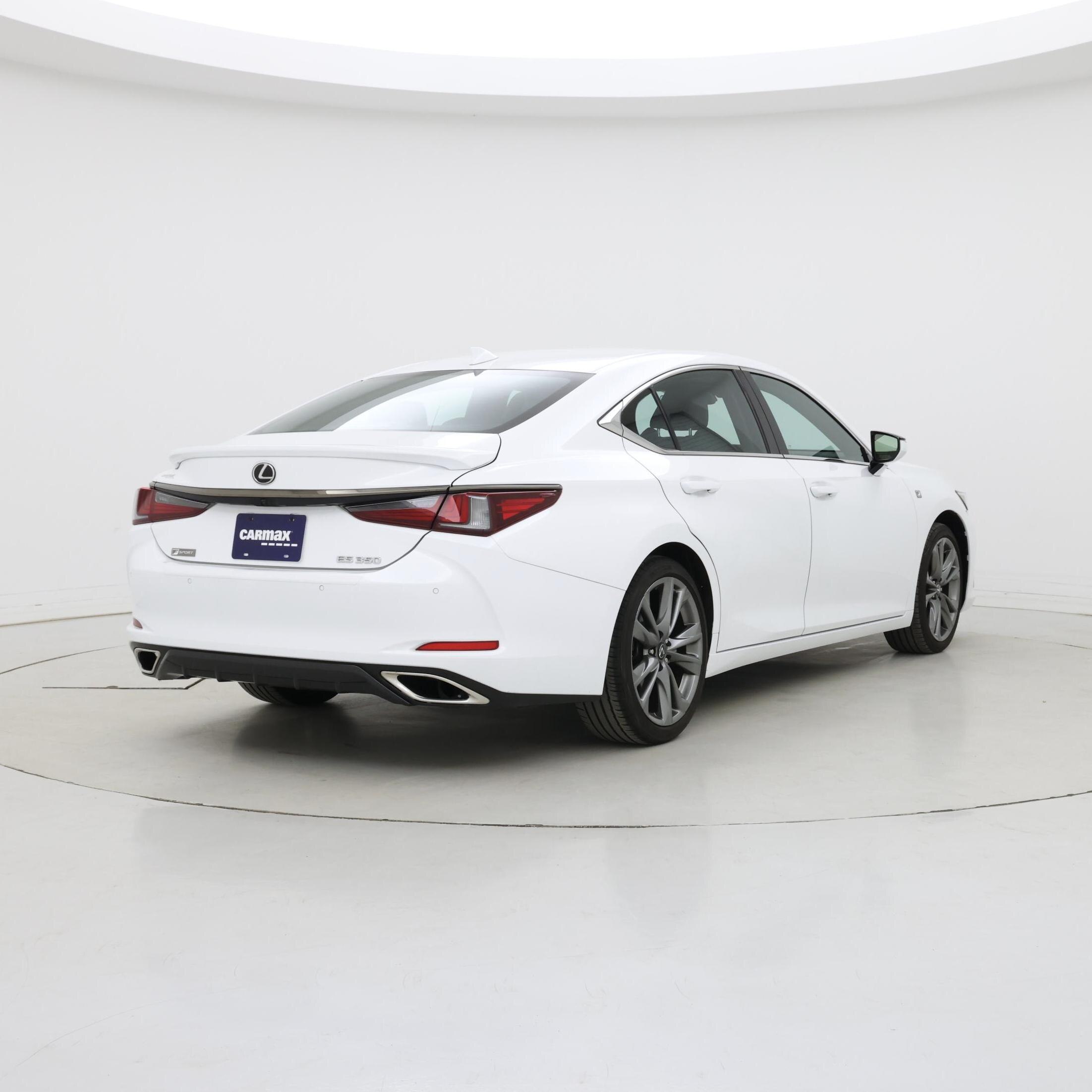 Thumbnail: 2020 Lexus ES - 8